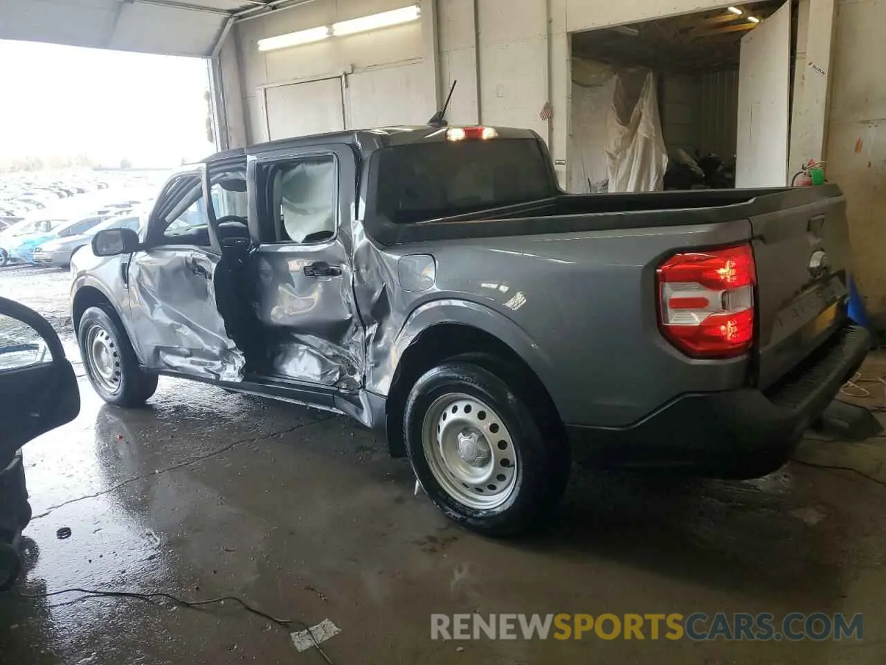 2 Photograph of a damaged car 3FTTW8F93PRA62423 FORD MAVERICK 2023