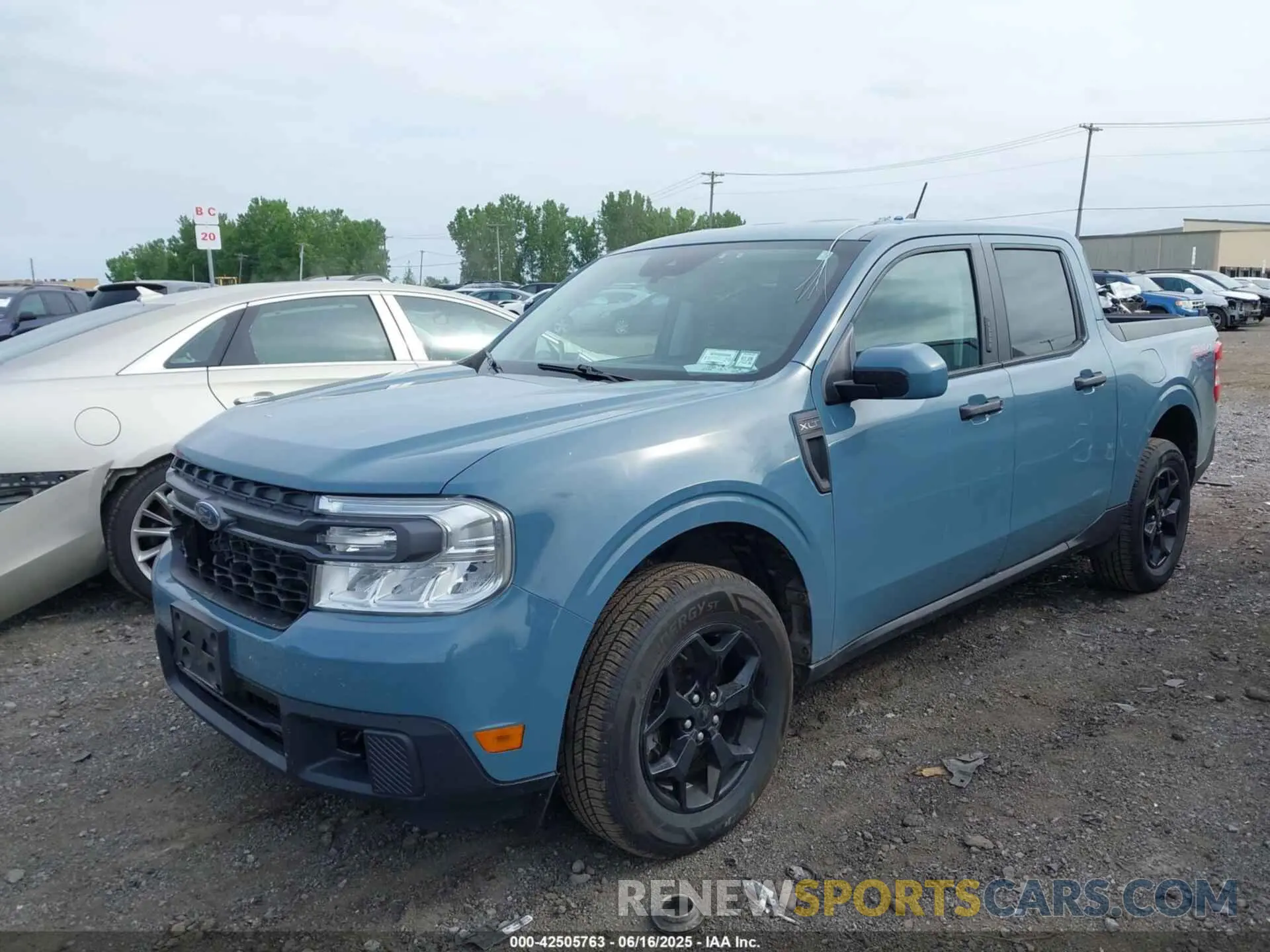 2 Photograph of a damaged car 3FTTW8F94PRA10153 FORD MAVERICK 2023
