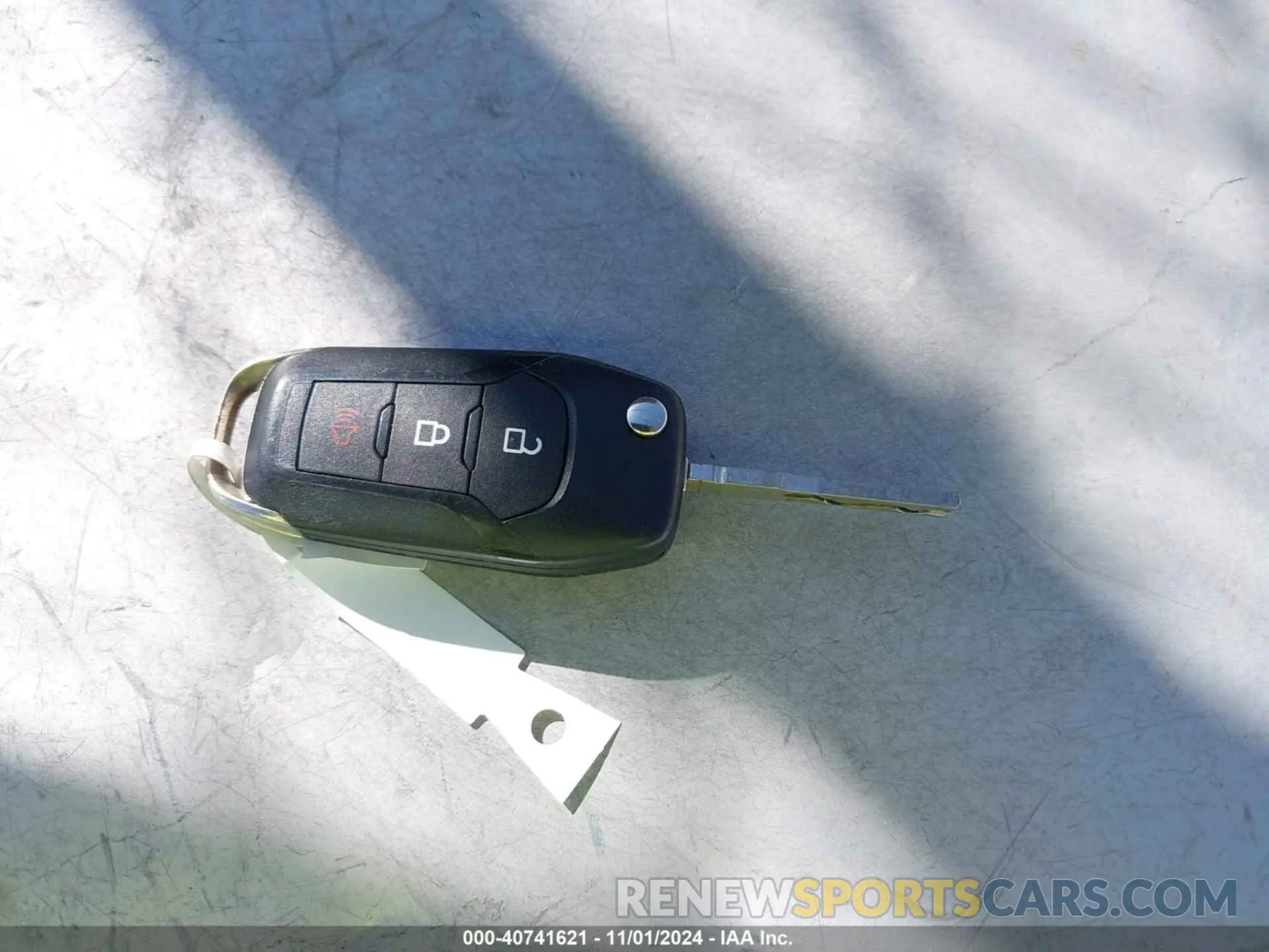 11 Фотография поврежденного автомобиля 3FTTW8F95PRA08573 FORD MAVERICK 2023