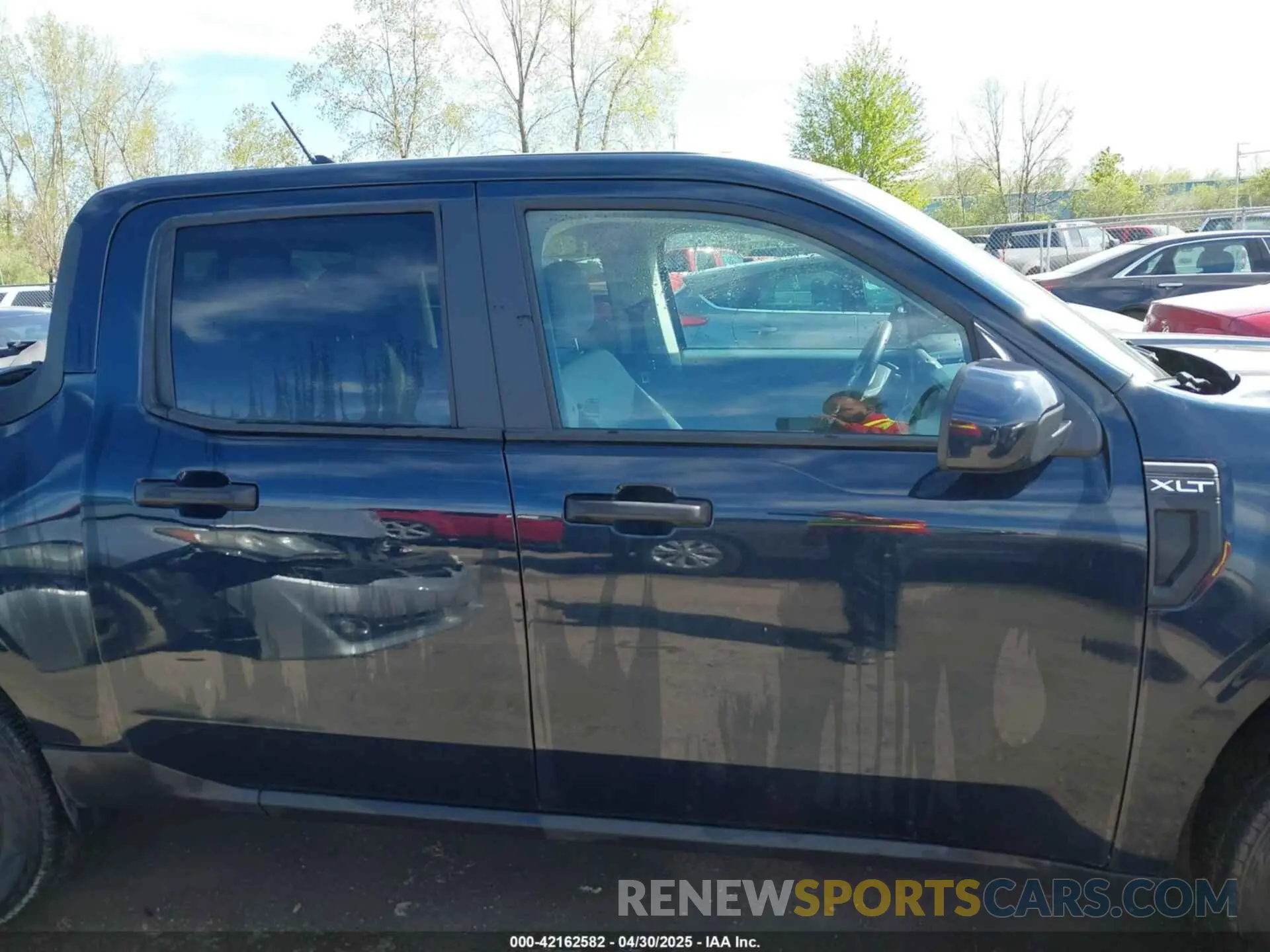 14 Photograph of a damaged car 3FTTW8F97PRA44880 FORD MAVERICK 2023