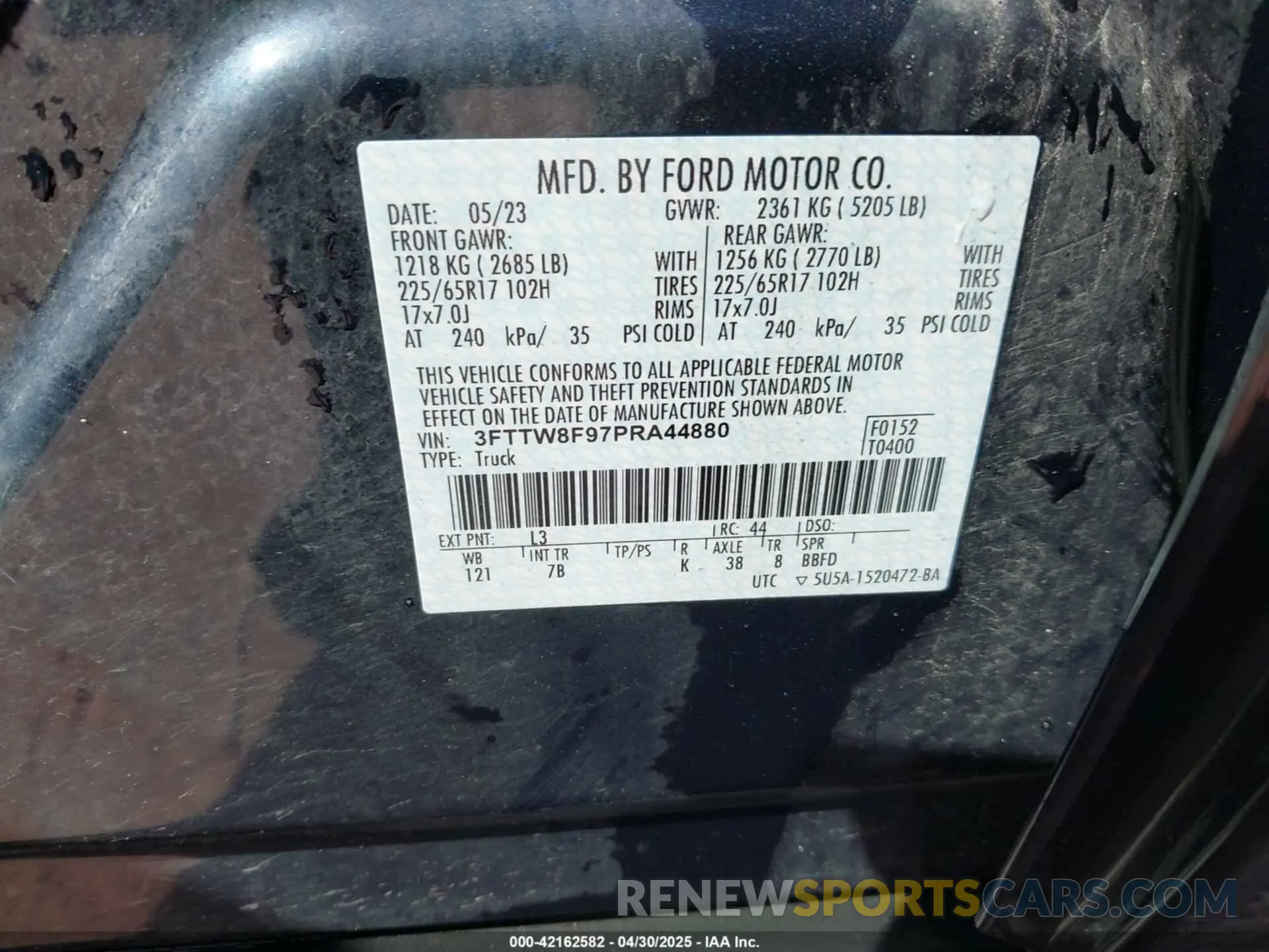 9 Photograph of a damaged car 3FTTW8F97PRA44880 FORD MAVERICK 2023