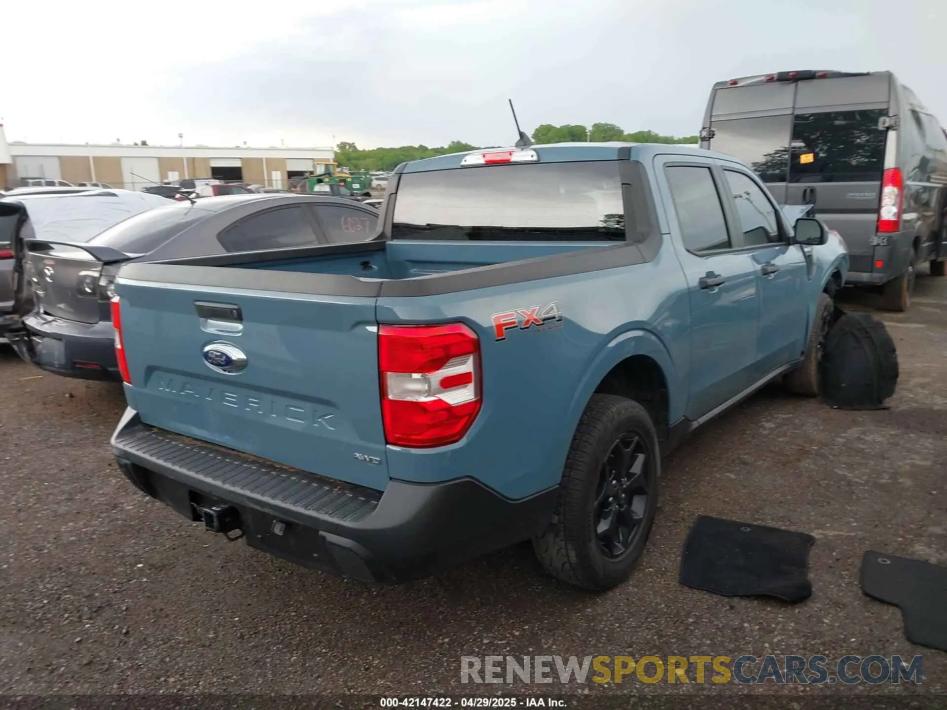 4 Фотография поврежденного автомобиля 3FTTW8F9XPRA99145 FORD MAVERICK 2023