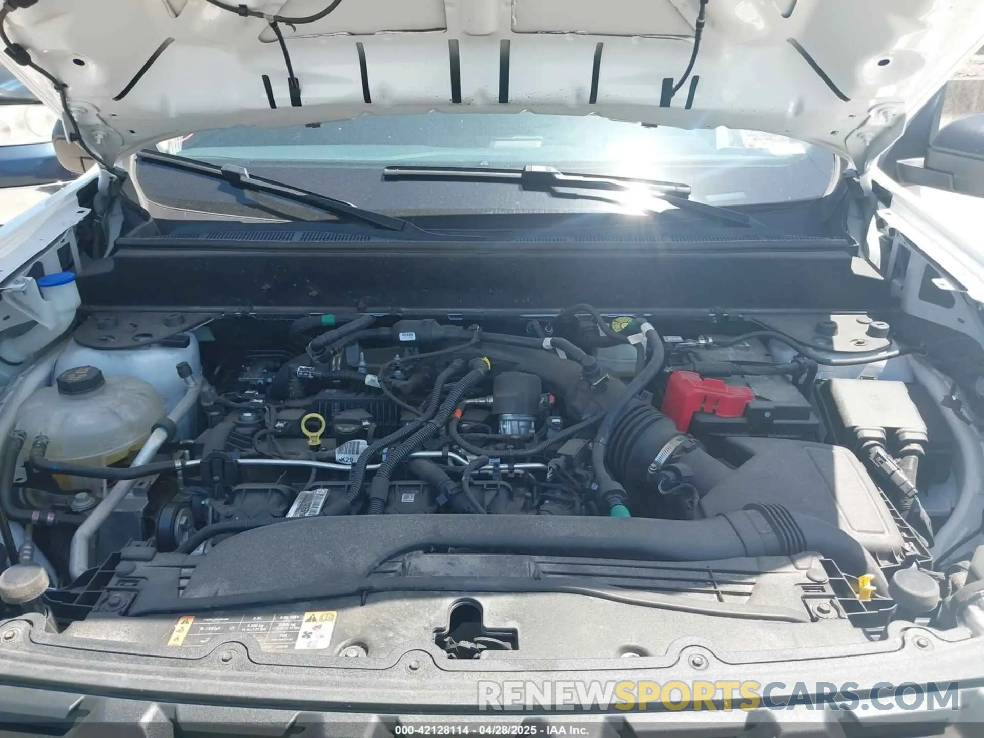 10 Photograph of a damaged car 3FTTW8A93RRA30632 FORD MAVERICK 2024