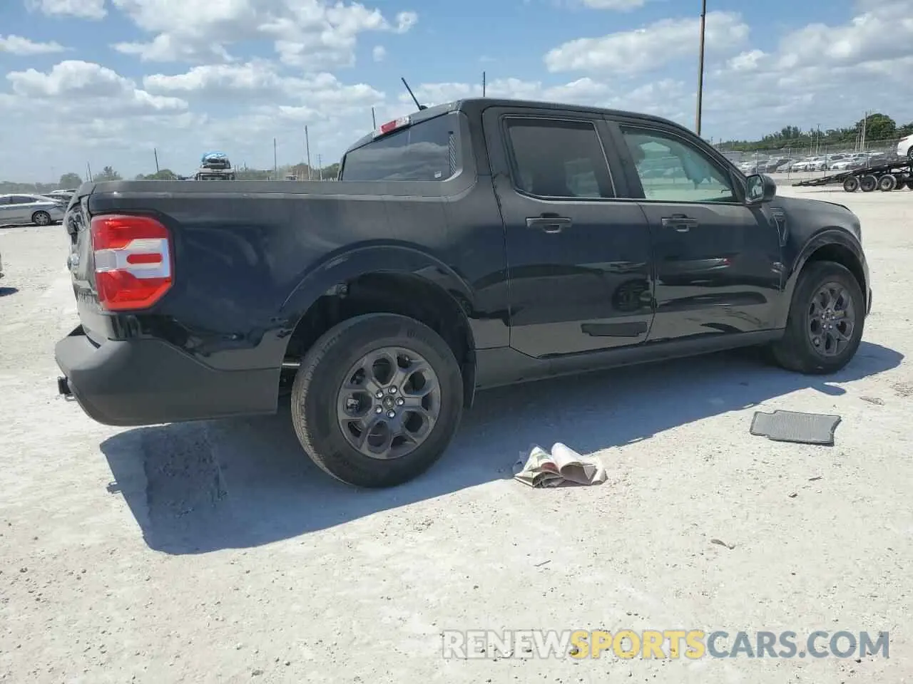 3 Photograph of a damaged car 3FTTW8H30RRB48798 FORD MAVERICK 2024