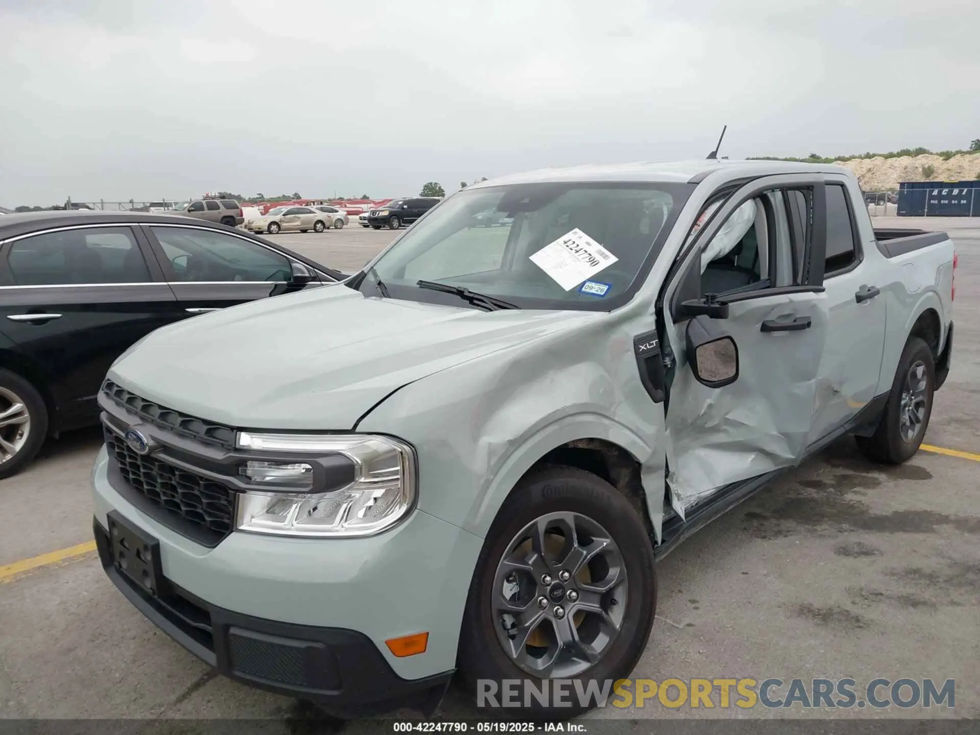 2 Photograph of a damaged car 3FTTW8H30RRB53550 FORD MAVERICK 2024