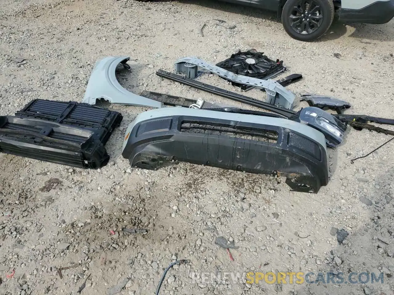 12 Photograph of a damaged car 3FTTW8H35RRB17790 FORD MAVERICK 2024
