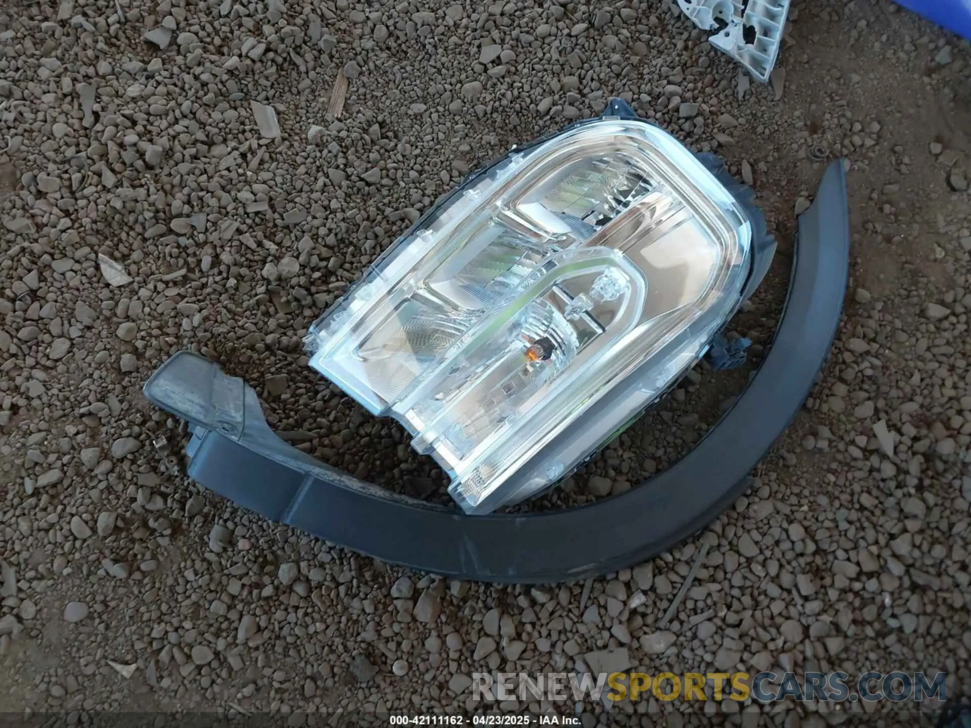 12 Фотография поврежденного автомобиля 3FTTW8H36RRA25801 FORD MAVERICK 2024