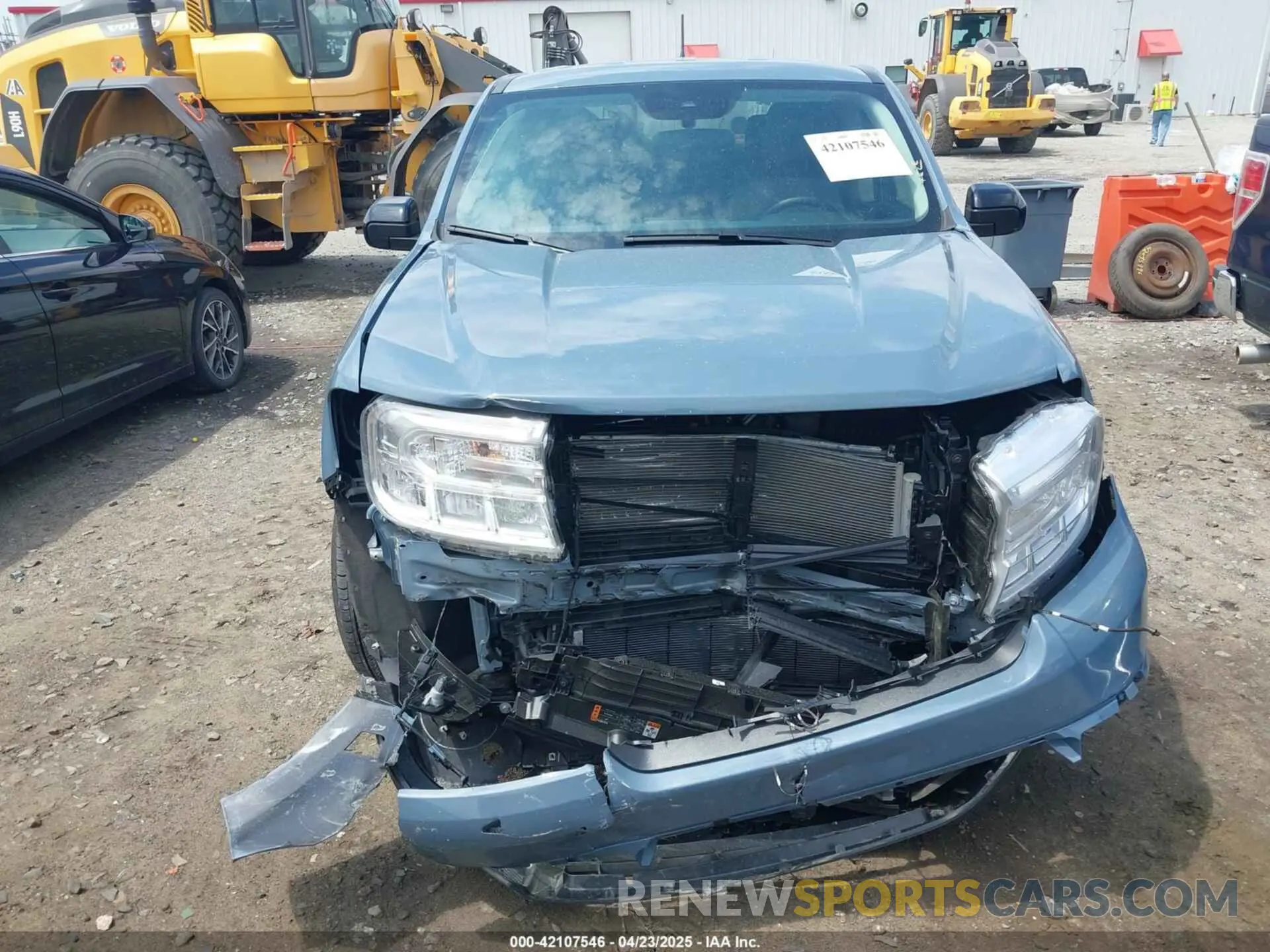 12 Photograph of a damaged car 3FTTW8H3XRRB52762 FORD MAVERICK 2024