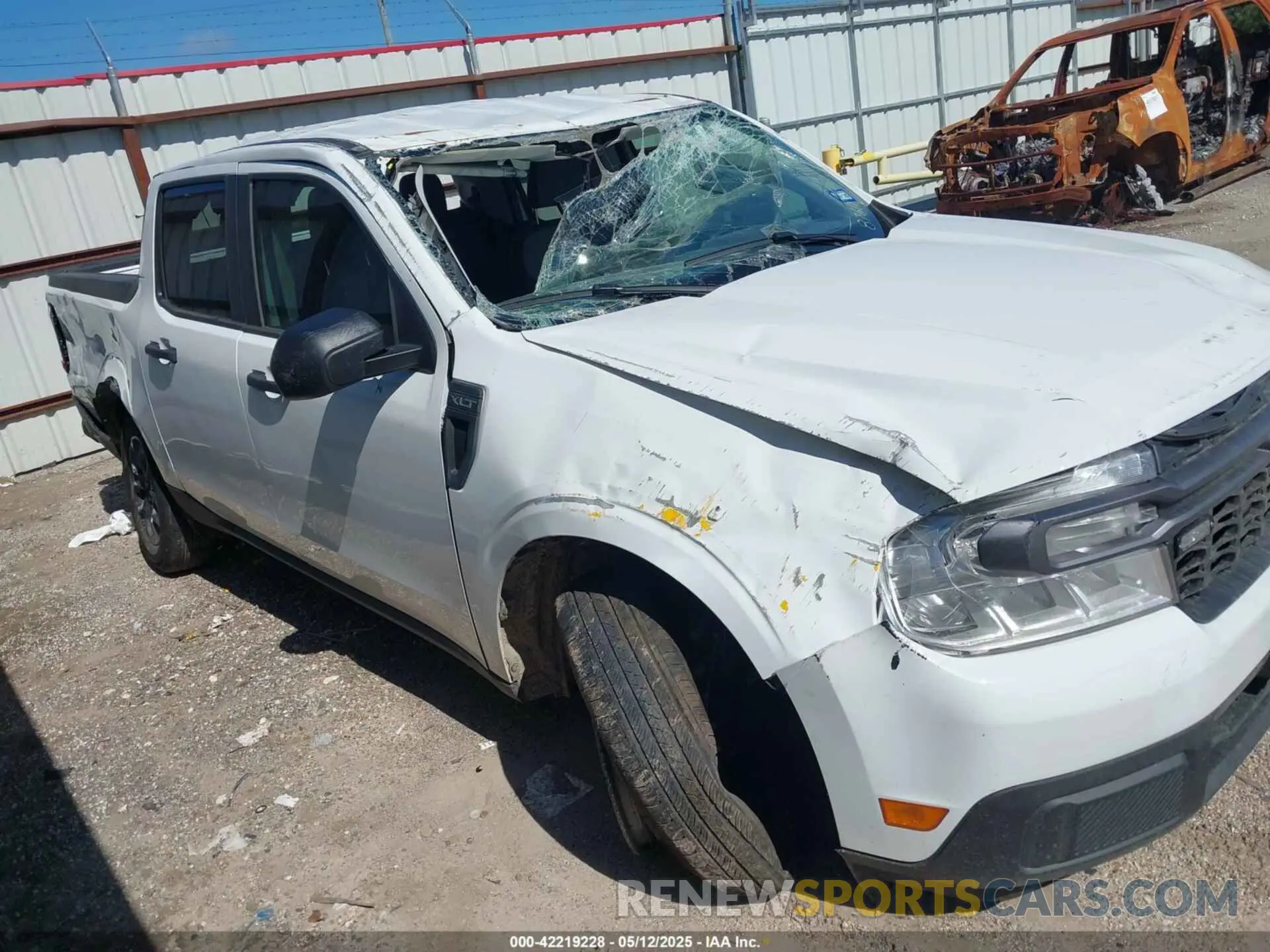 1 Photograph of a damaged car 3FTTW8H97RRB38760 FORD MAVERICK 2024