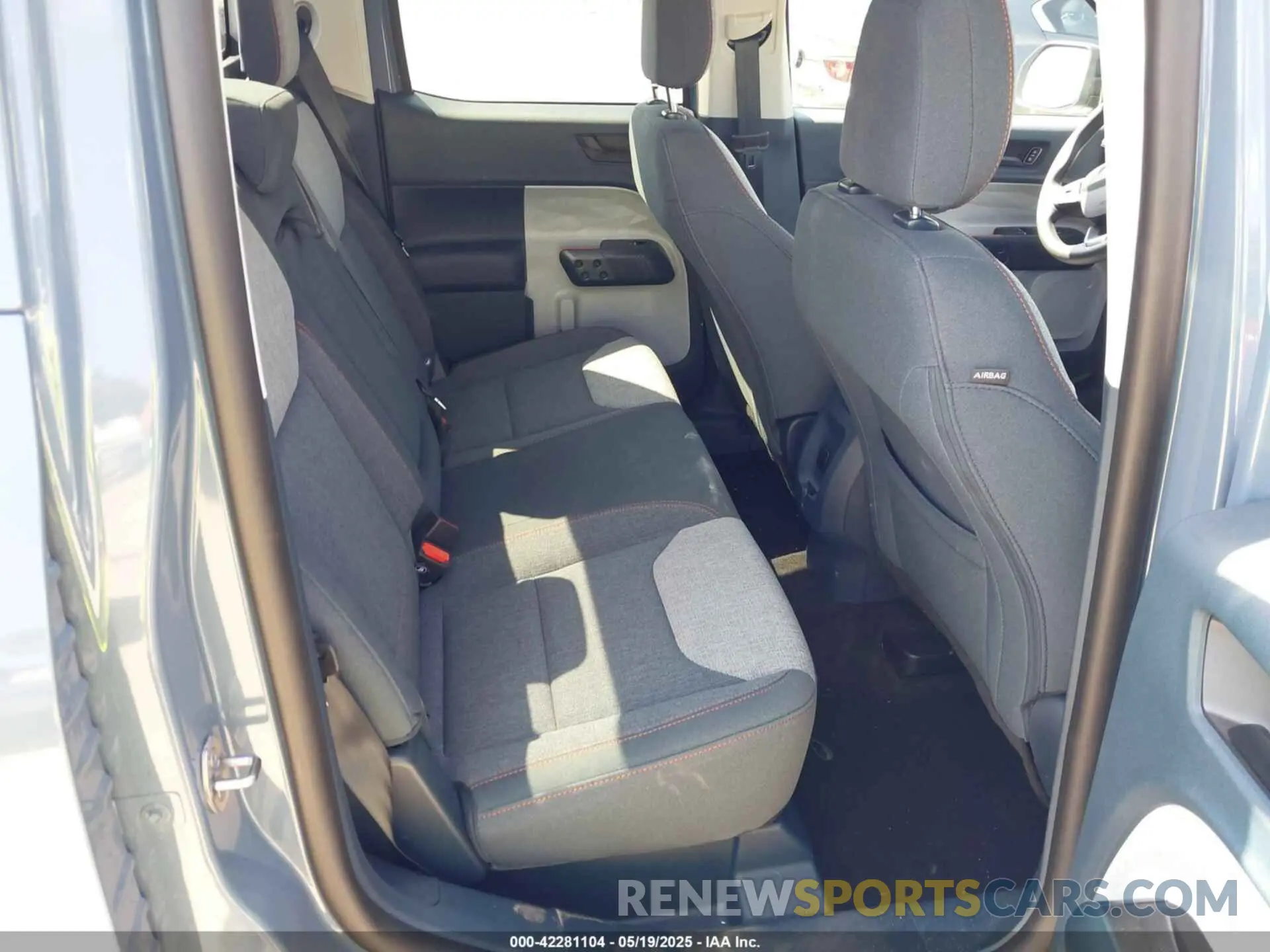 8 Photograph of a damaged car 3FTTW8J91RRB48002 FORD MAVERICK 2024