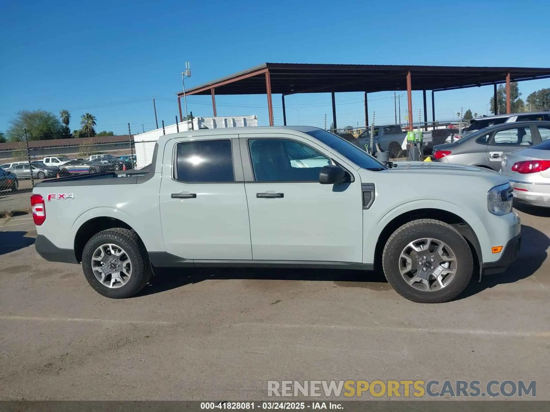 13 Фотография поврежденного автомобиля 3FTTW8J92RRA59152 FORD MAVERICK 2024