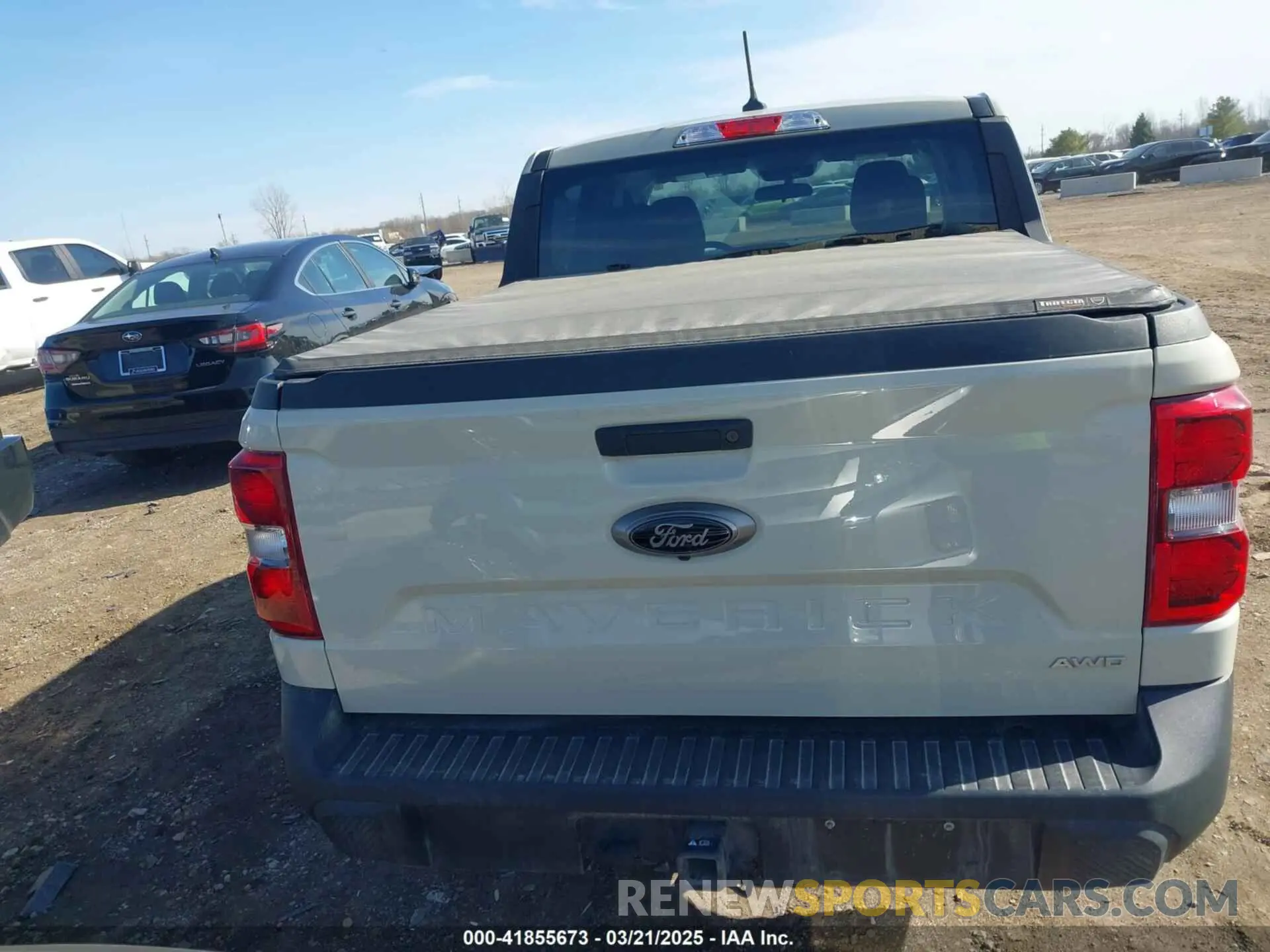 16 Photograph of a damaged car 3FTTW8J95RRA18496 FORD MAVERICK 2024