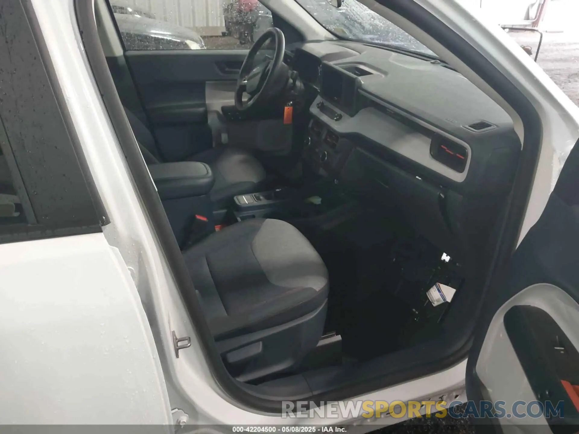 5 Photograph of a damaged car 3FTTW8J99RRA70813 FORD MAVERICK 2024