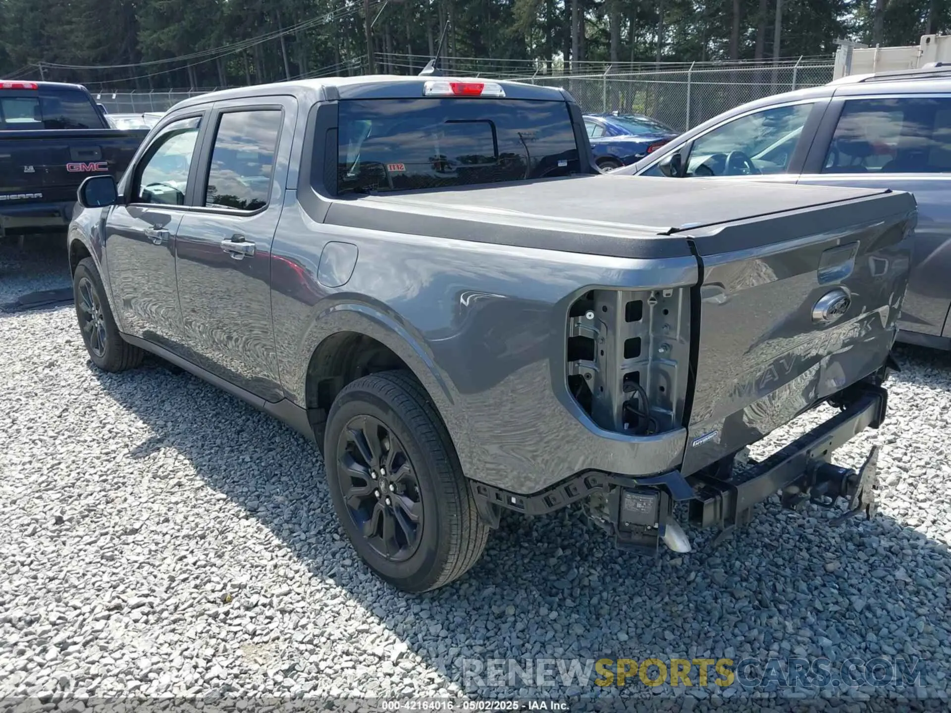 3 Photograph of a damaged car 3FTTW8M36RRB78409 FORD MAVERICK 2024