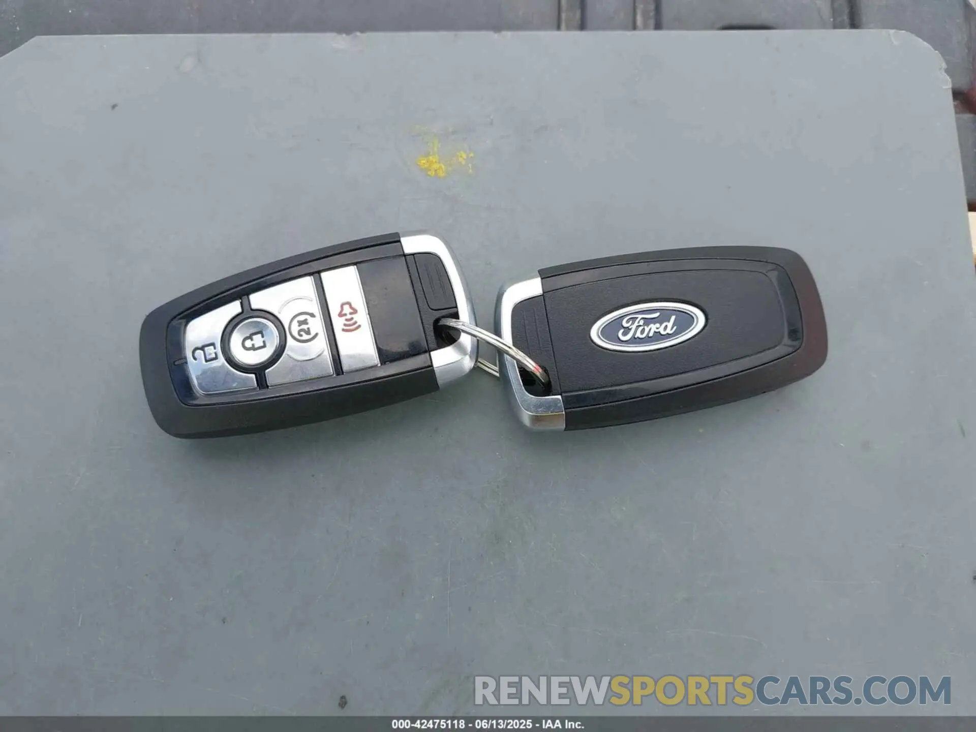11 Photograph of a damaged car 3FTTW8M3XRRB56672 FORD MAVERICK 2024