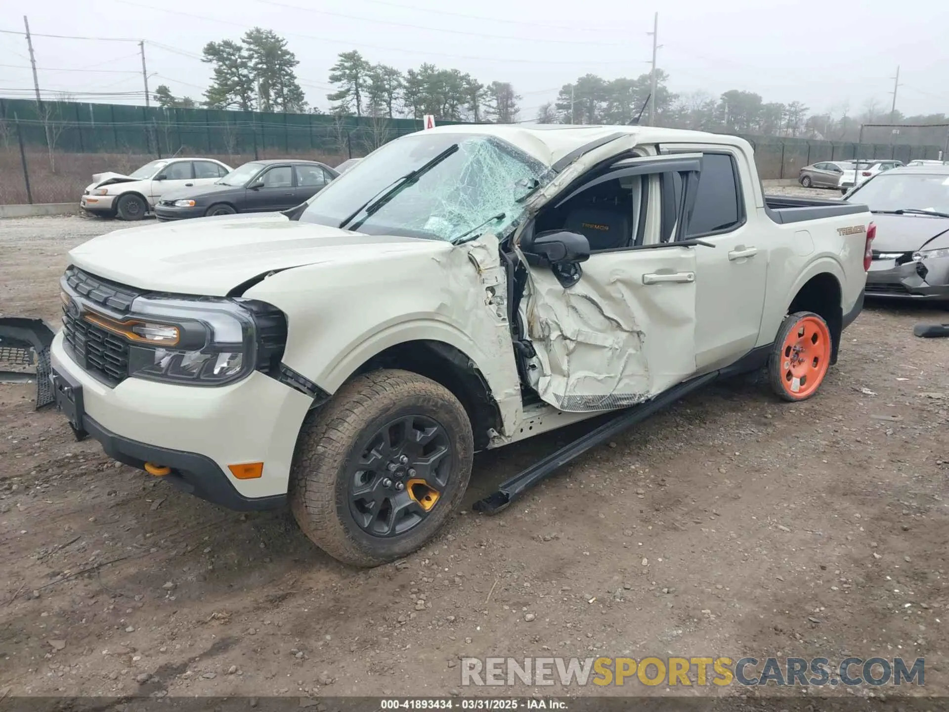 2 Photograph of a damaged car 3FTTW8R93RRB48216 FORD MAVERICK 2024