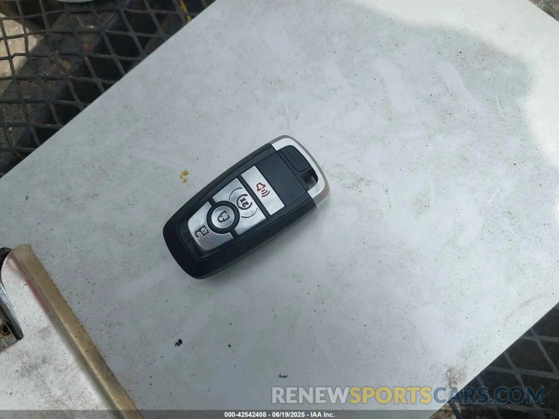 11 Photograph of a damaged car 3FTTW8S92RRA01508 FORD MAVERICK 2024