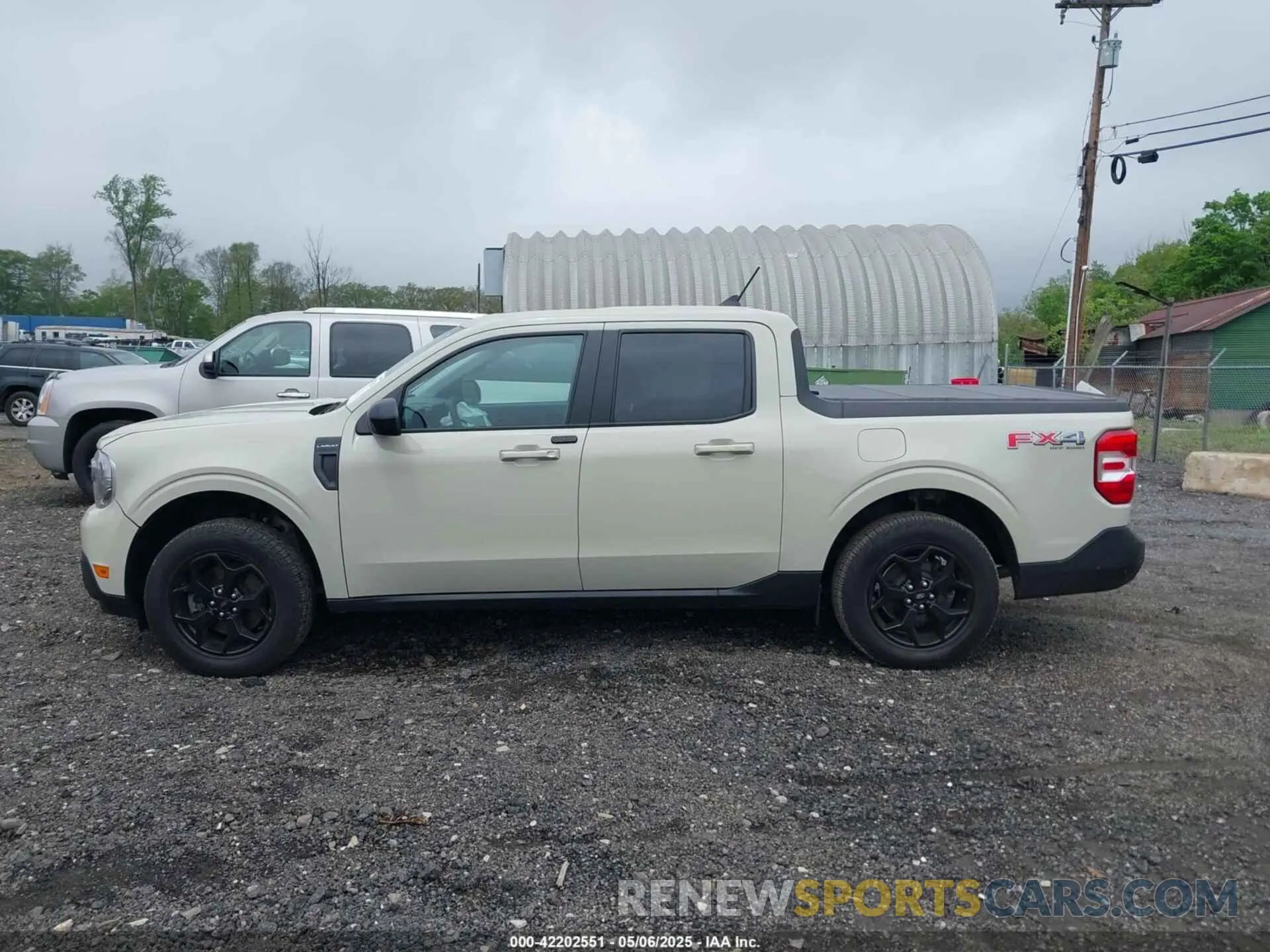 14 Фотография поврежденного автомобиля 3FTTW8S96RRB45370 FORD MAVERICK 2024