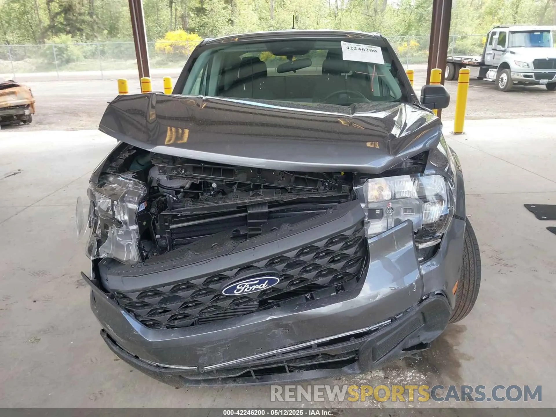 12 Photograph of a damaged car 3FTTW8BA2SRA82140 FORD MAVERICK 2025