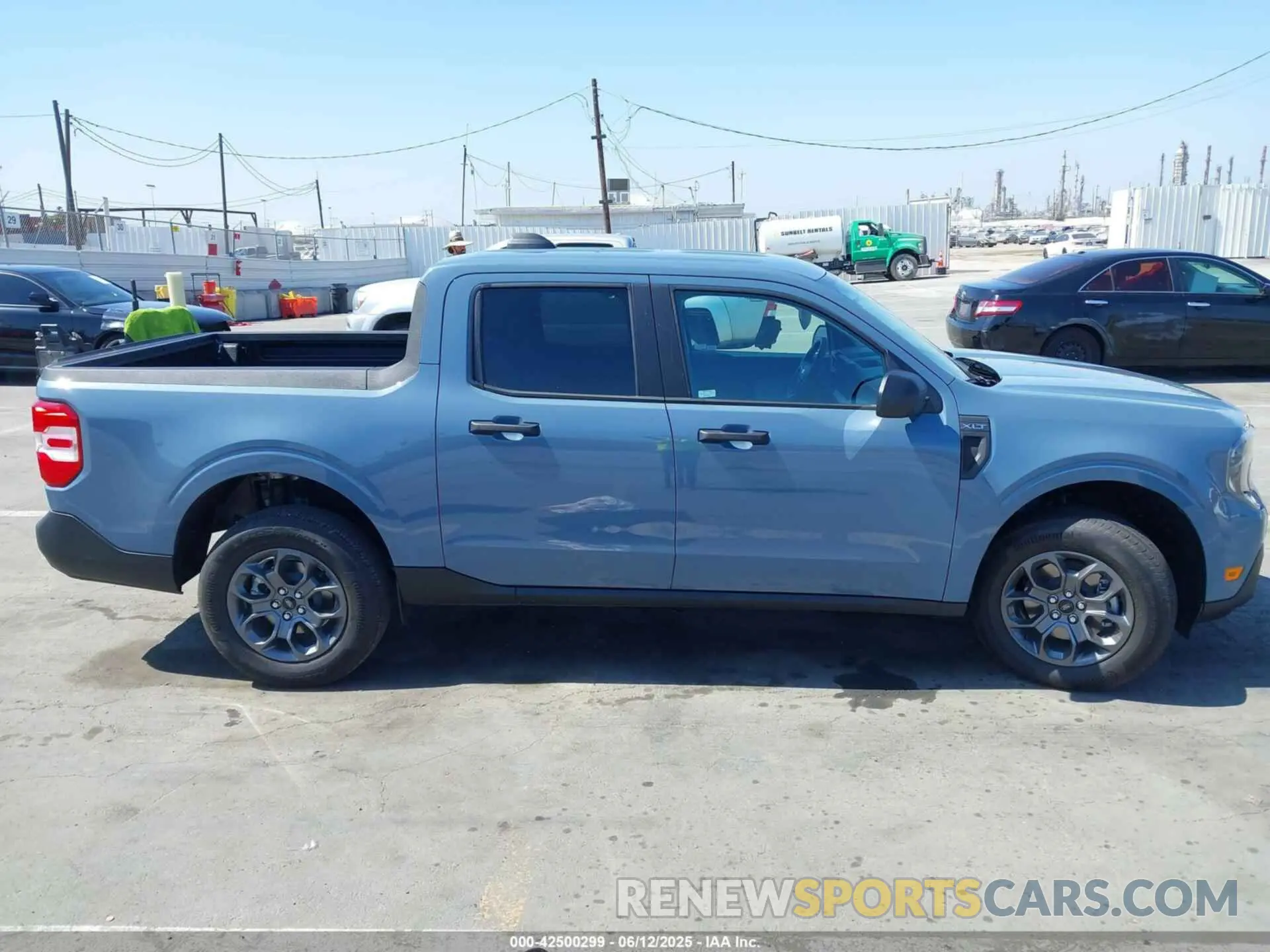 13 Фотография поврежденного автомобиля 3FTTW8H36SRA53085 FORD MAVERICK 2025