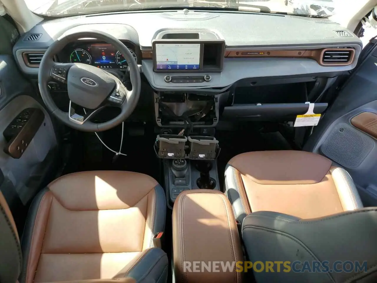 8 Фотография поврежденного автомобиля 3FTTW8M38RRA42623 FORD MAVERICK L 2024