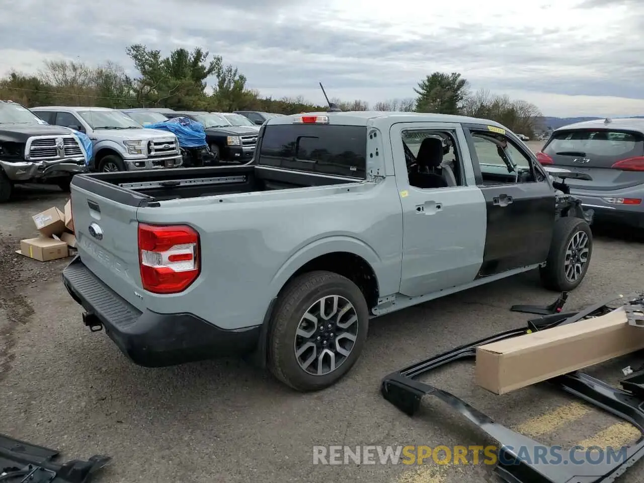 3 Фотография поврежденного автомобиля 3FTTW8S98RRA01724 FORD MAVERICK L 2024