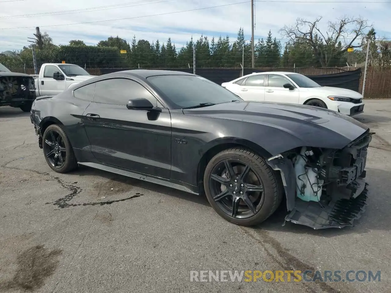 4 Photograph of a damaged car 1FA6P8CF1K5118865 FORD MUSTANG 2019
