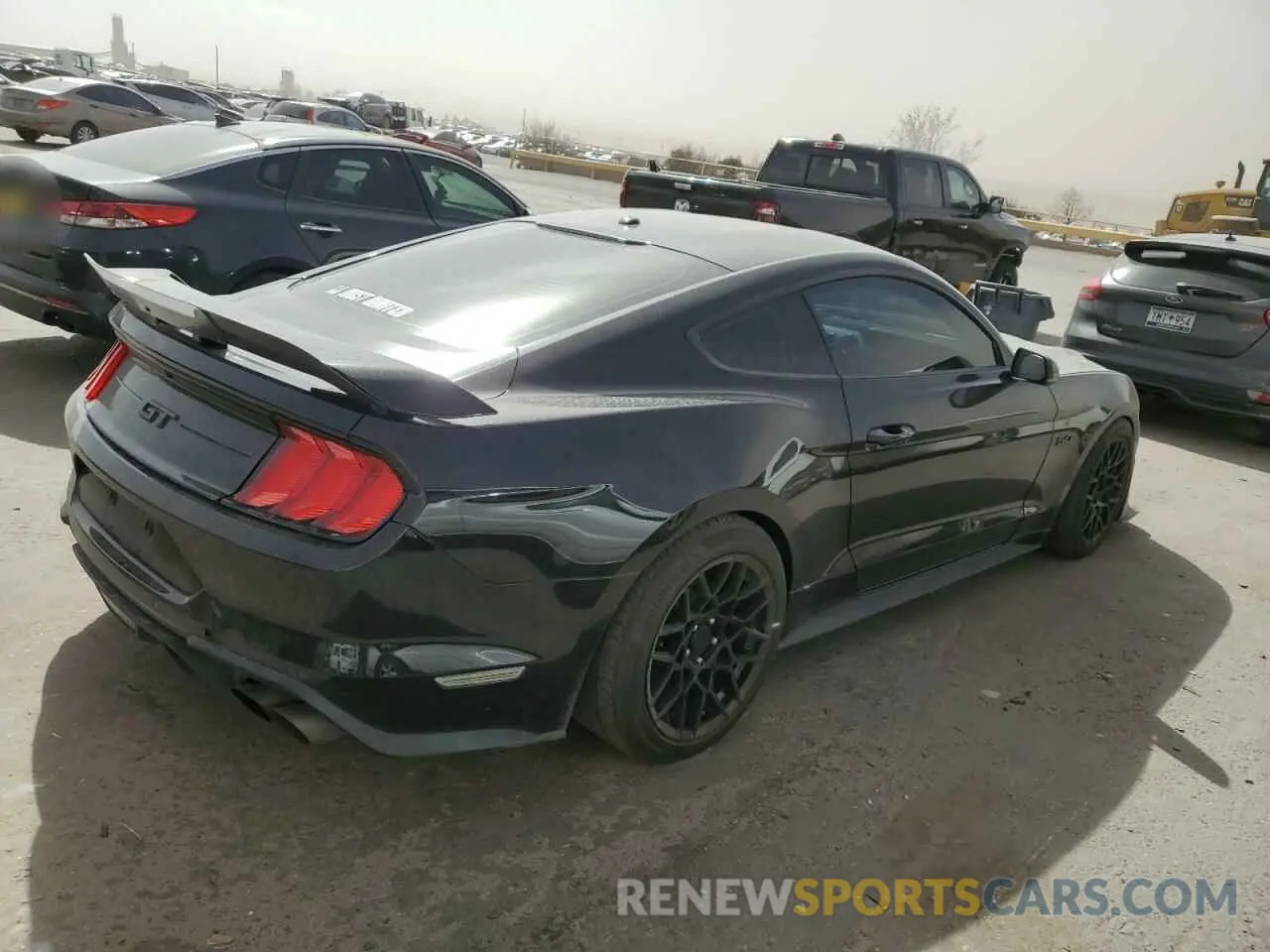 3 Фотография поврежденного автомобиля 1FA6P8CF3K5130158 FORD MUSTANG 2019