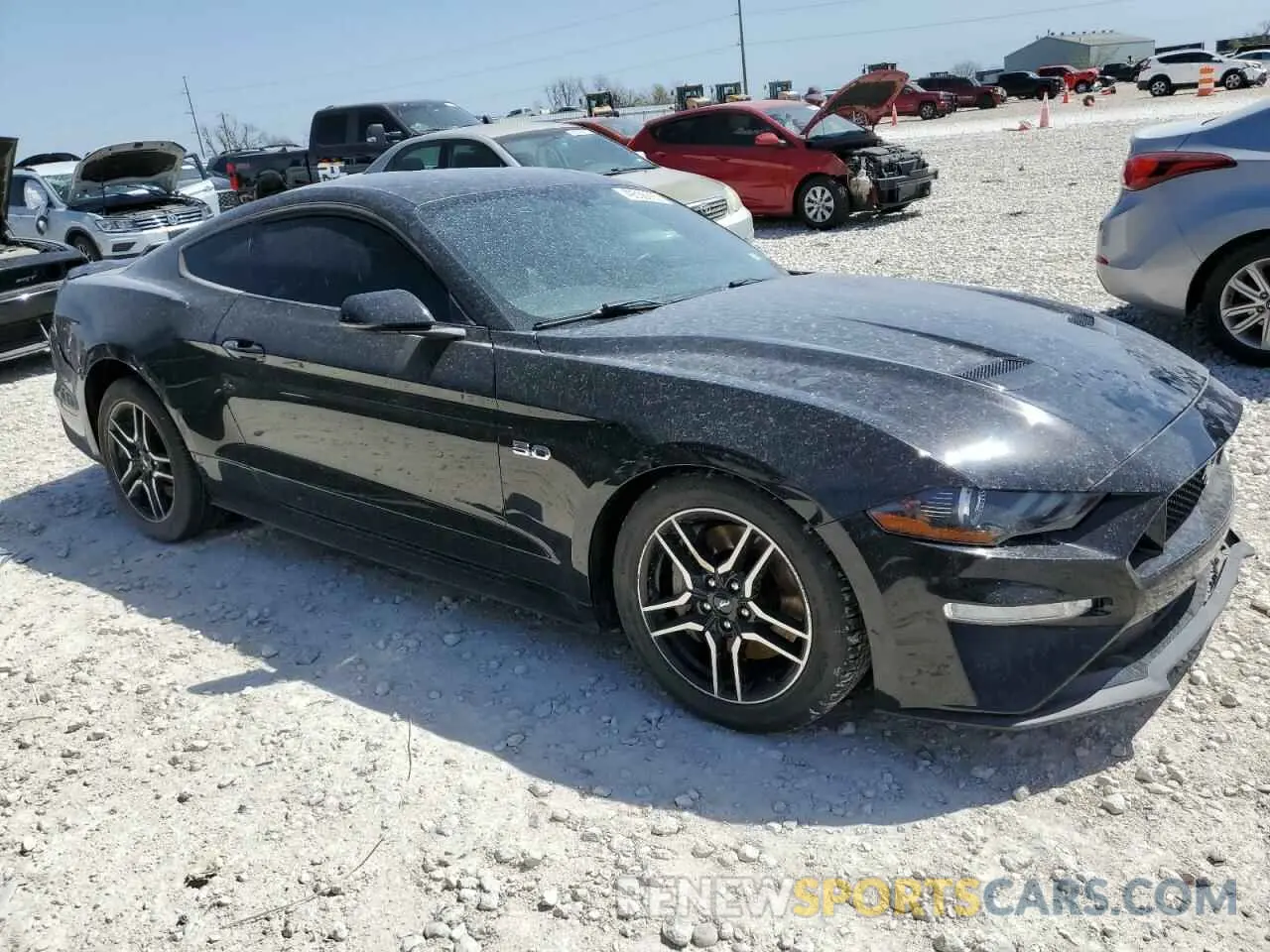 4 Photograph of a damaged car 1FA6P8CF3K5186276 FORD MUSTANG 2019