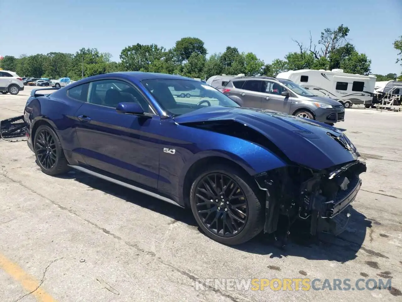 4 Photograph of a damaged car 1FA6P8CF4K5134669 FORD MUSTANG 2019