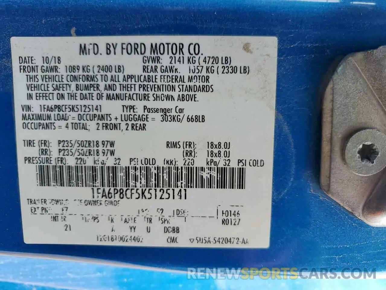 12 Photograph of a damaged car 1FA6P8CF5K5125141 FORD MUSTANG 2019