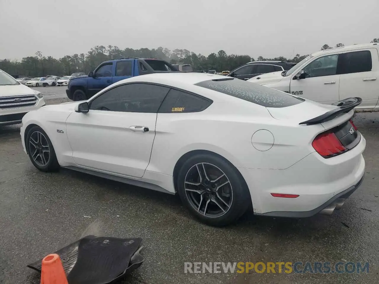2 Фотография поврежденного автомобиля 1FA6P8CF5K5199725 FORD MUSTANG 2019