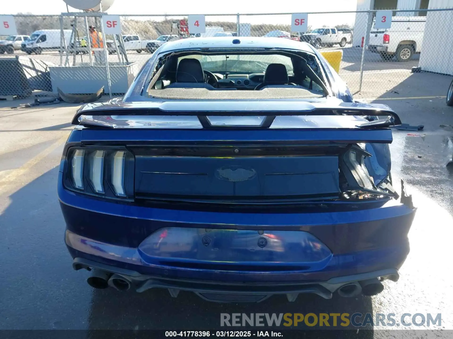 17 Фотография поврежденного автомобиля 1FA6P8CF7K5168301 FORD MUSTANG 2019