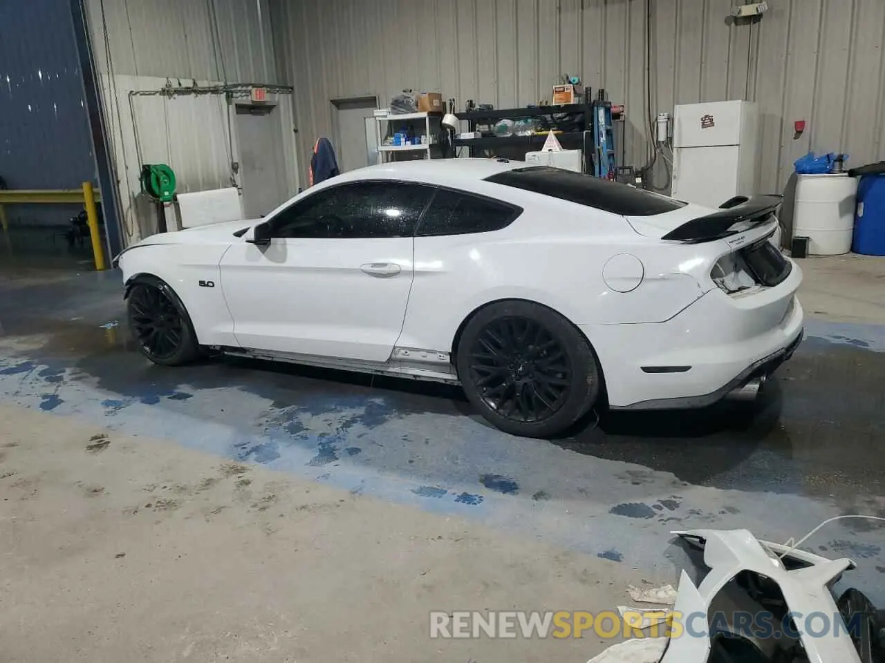 2 Photograph of a damaged car 1FA6P8CF8K5124582 FORD MUSTANG 2019