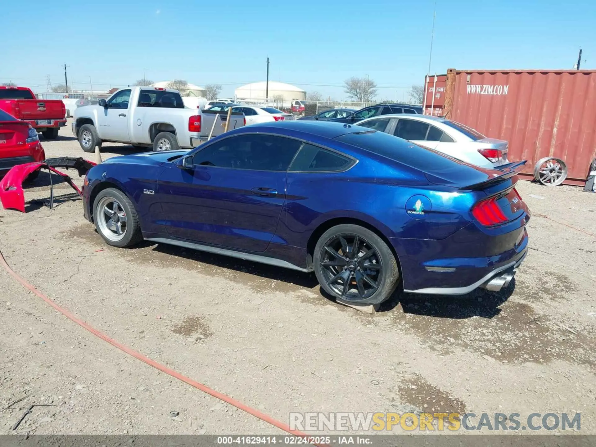3 Фотография поврежденного автомобиля 1FA6P8CF9K5135798 FORD MUSTANG 2019