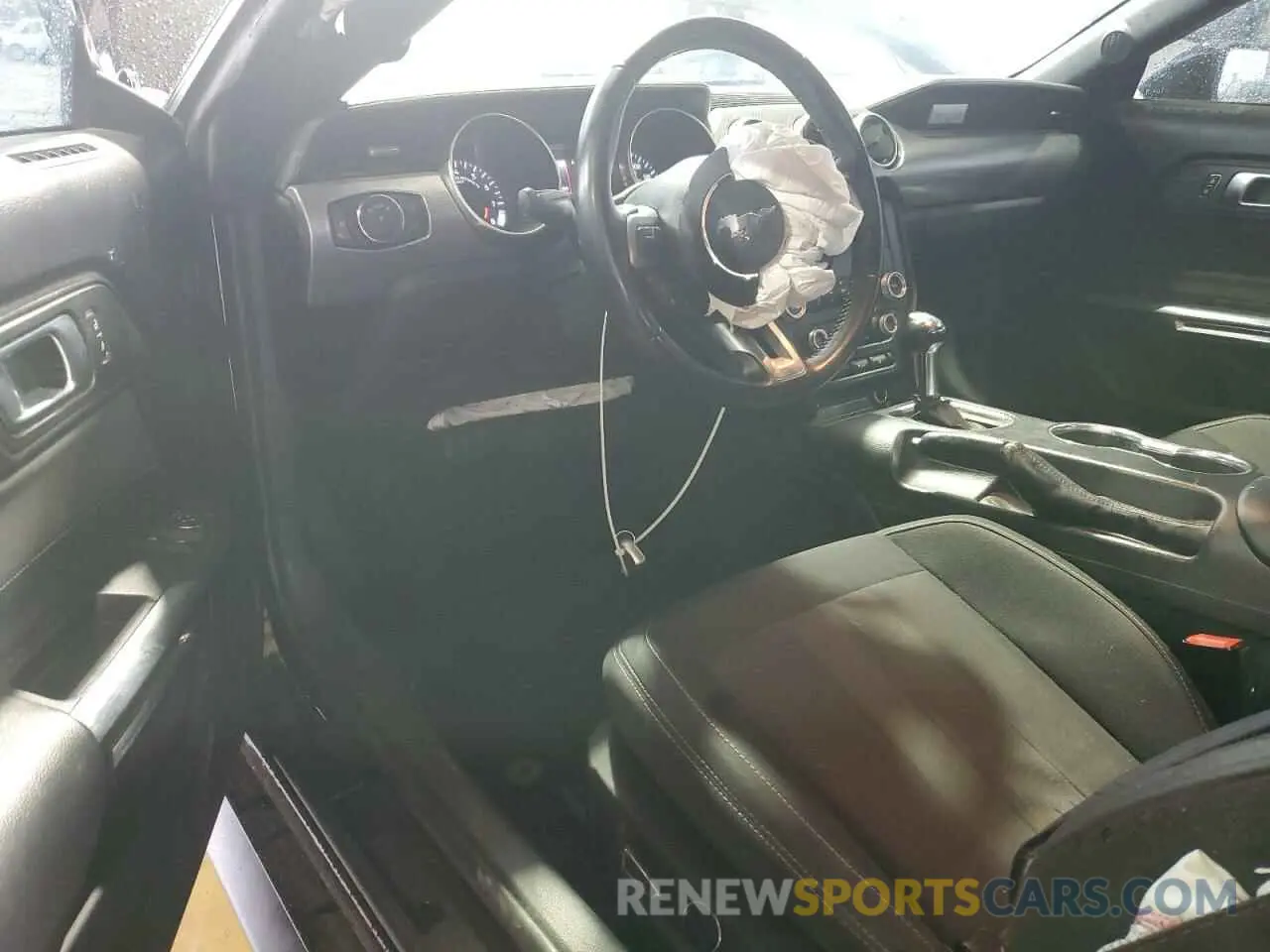 8 Photograph of a damaged car 1FA6P8CF9K5146803 FORD MUSTANG 2019