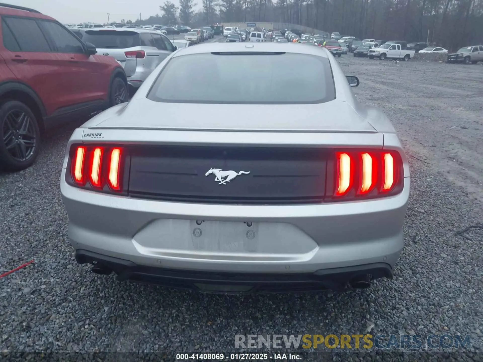 16 Photograph of a damaged car 1FA6P8TH0K5172045 FORD MUSTANG 2019