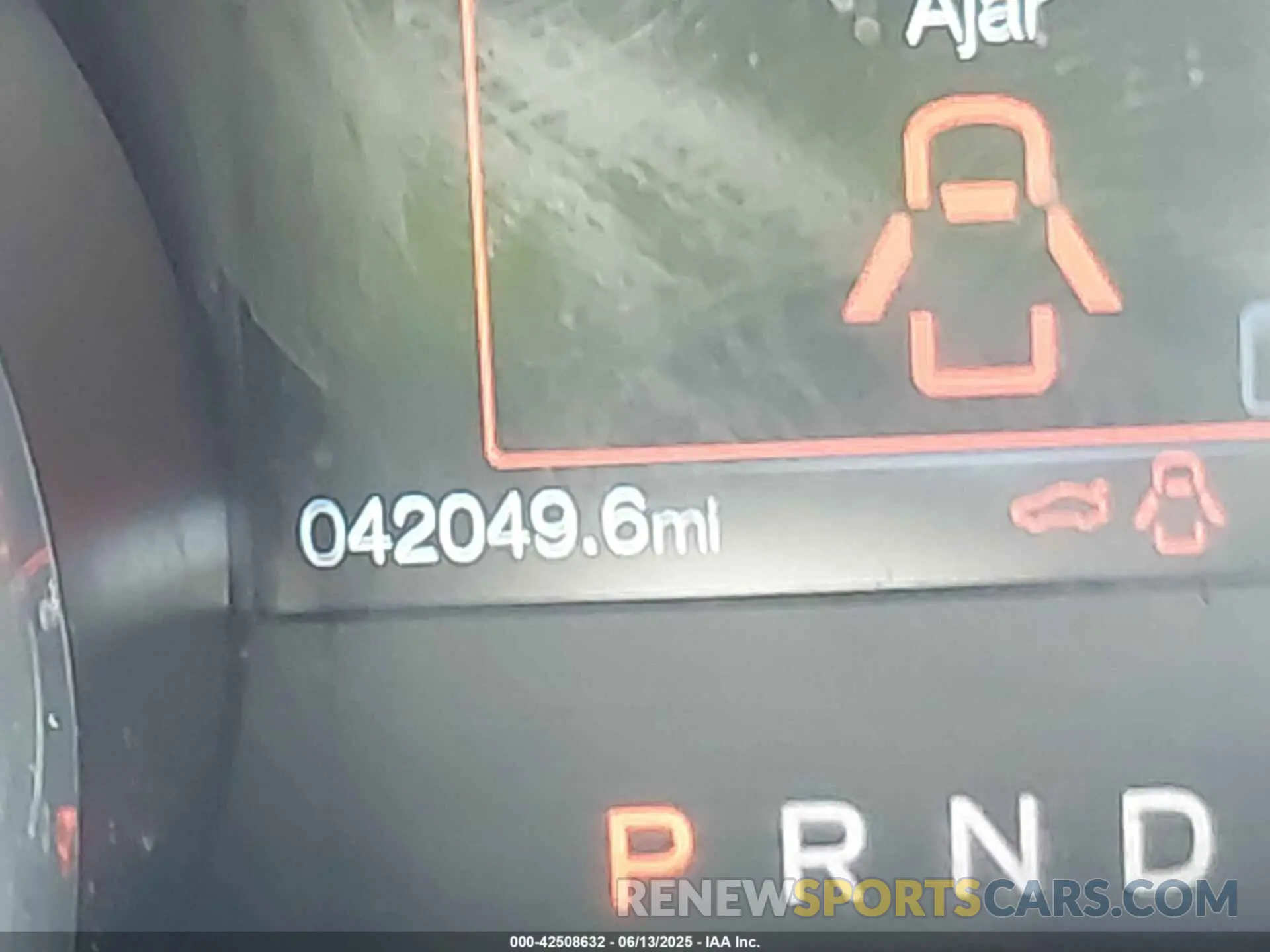 15 Photograph of a damaged car 1FA6P8TH1K5197214 FORD MUSTANG 2019