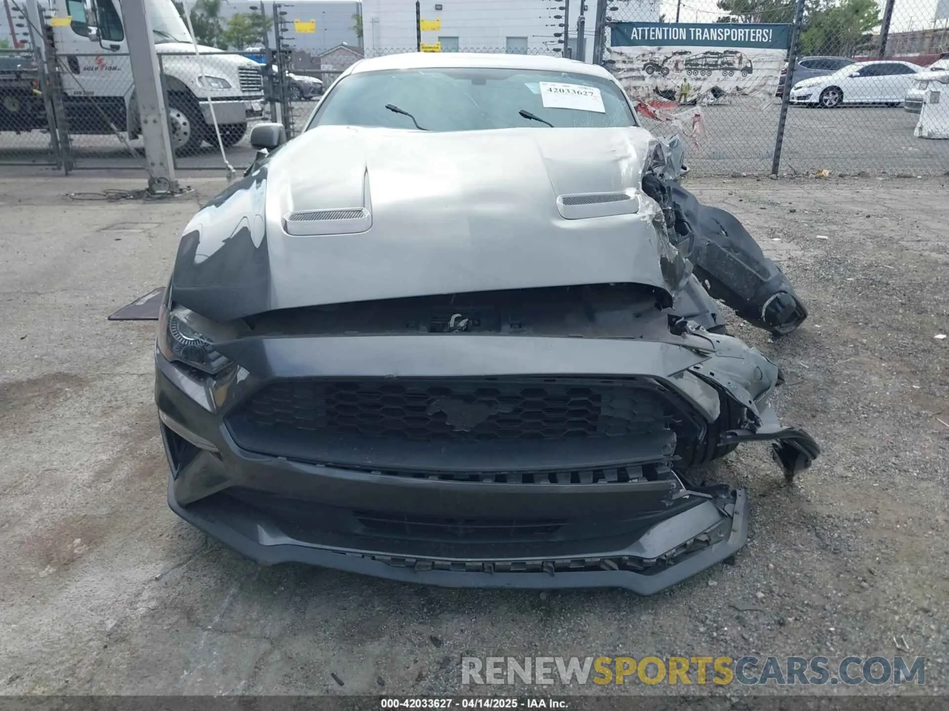11 Photograph of a damaged car 1FA6P8TH2K5119105 FORD MUSTANG 2019