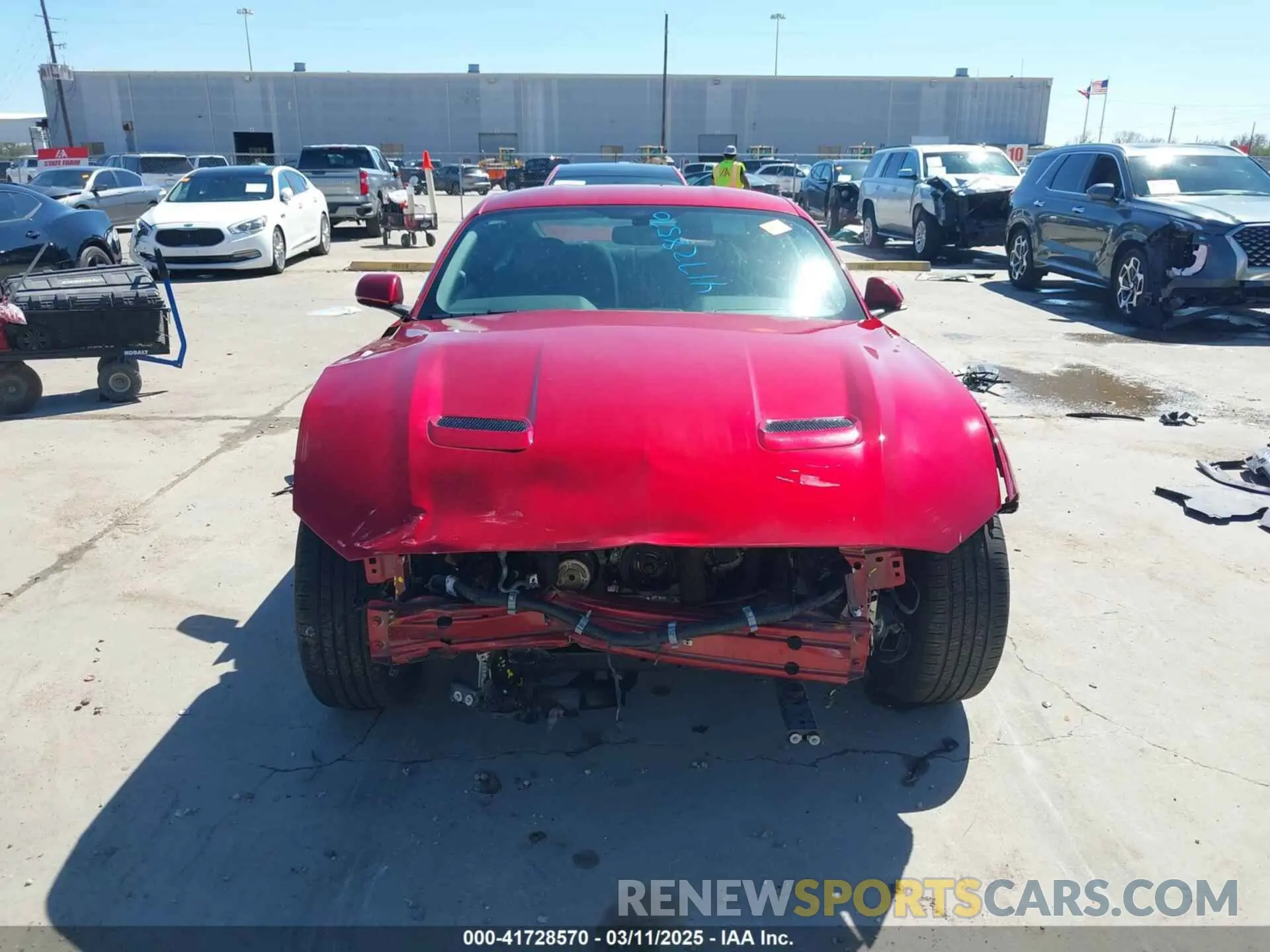 13 Photograph of a damaged car 1FA6P8TH4K5192640 FORD MUSTANG 2019