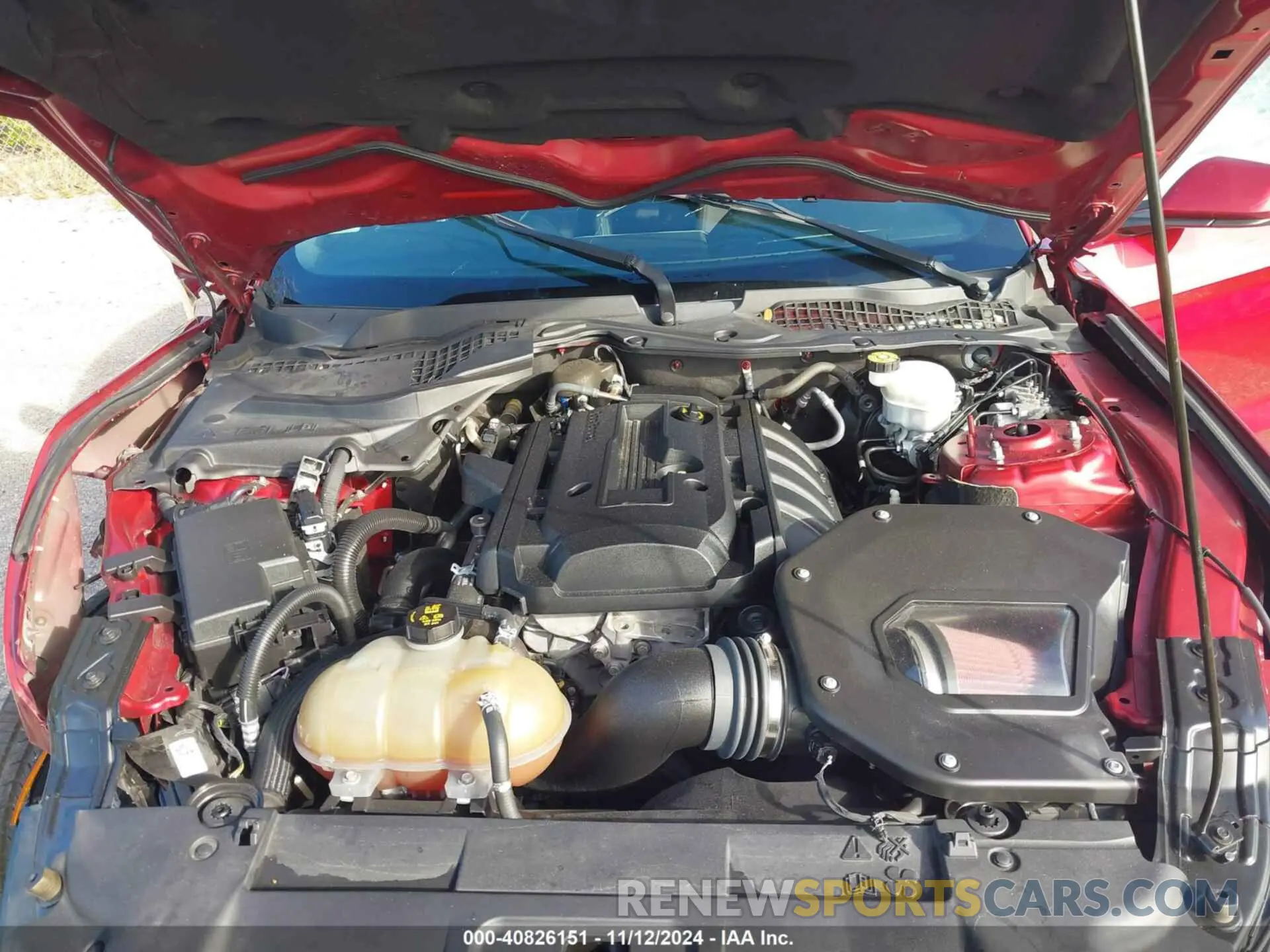 10 Photograph of a damaged car 1FA6P8TH4K5200283 FORD MUSTANG 2019