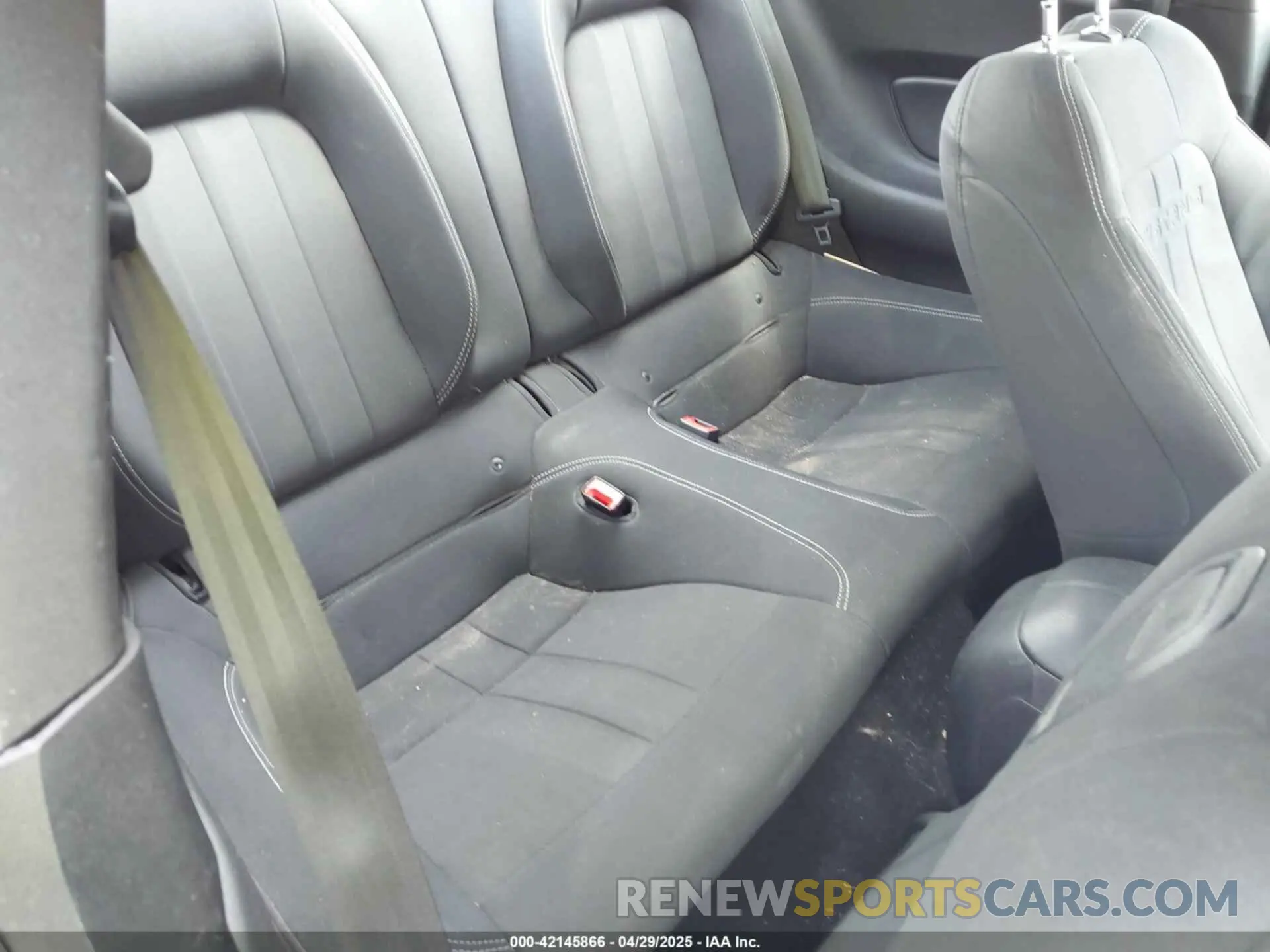 8 Photograph of a damaged car 1FA6P8TH5K5157279 FORD MUSTANG 2019