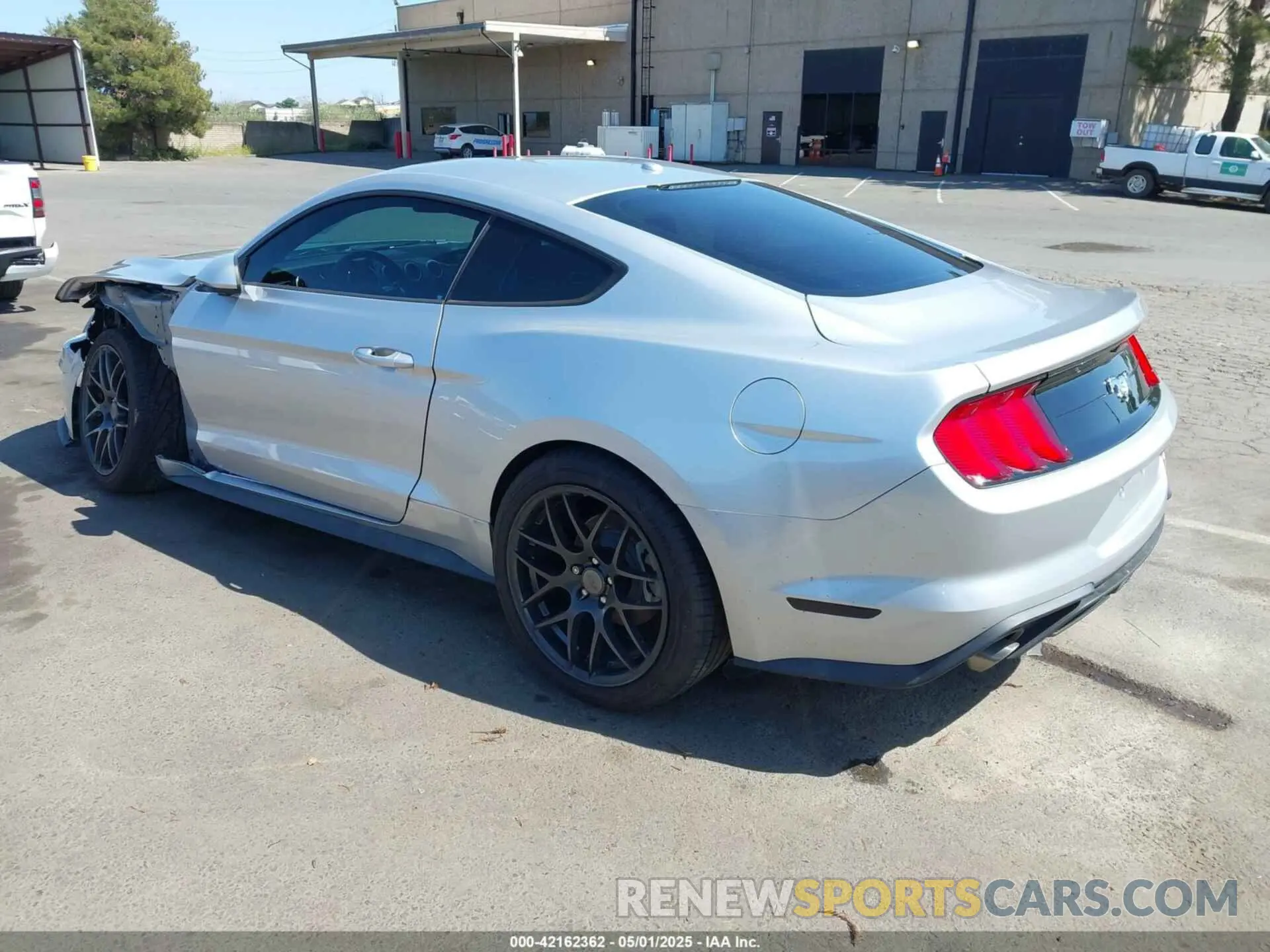 3 Photograph of a damaged car 1FA6P8TH8K5194620 FORD MUSTANG 2019