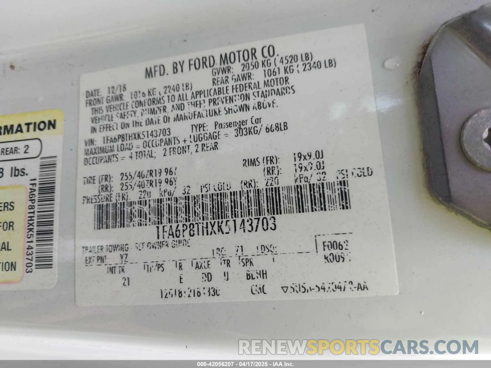 9 Photograph of a damaged car 1FA6P8THXK5143703 FORD MUSTANG 2019
