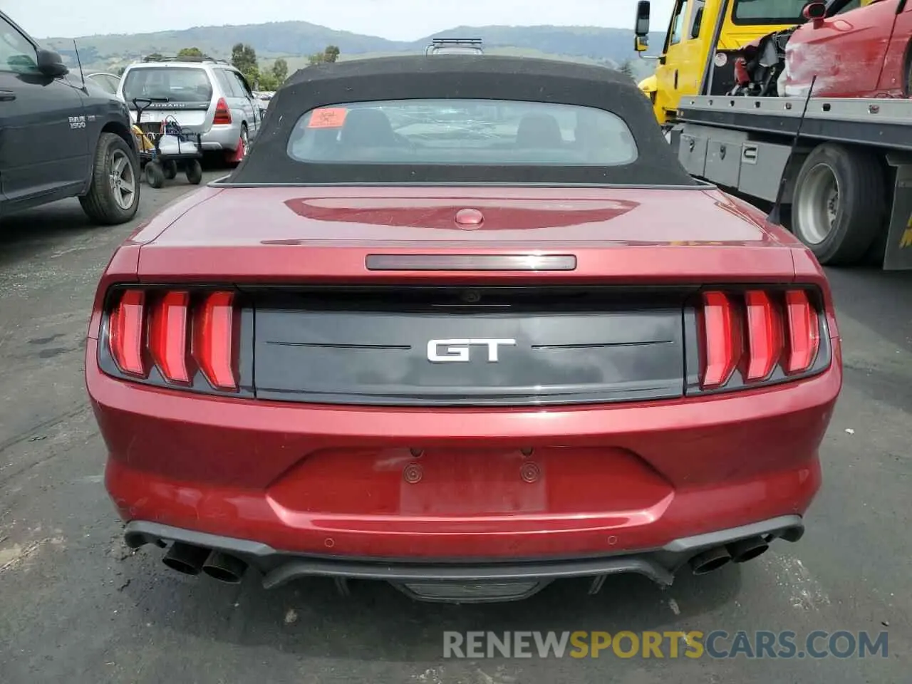 6 Photograph of a damaged car 1FATP8FF4K5193350 FORD MUSTANG 2019