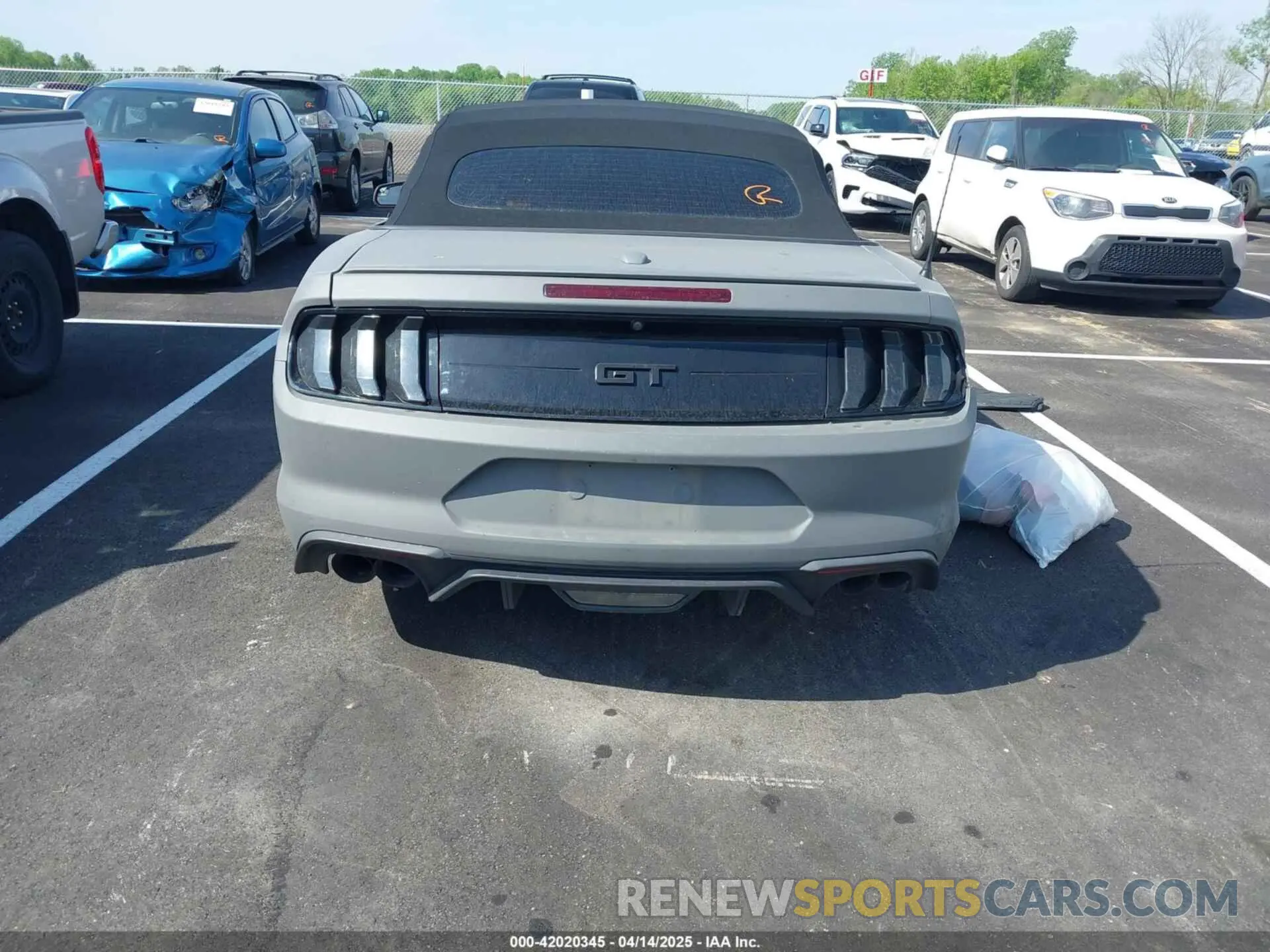 15 Фотография поврежденного автомобиля 1FATP8FF5K5182163 FORD MUSTANG 2019