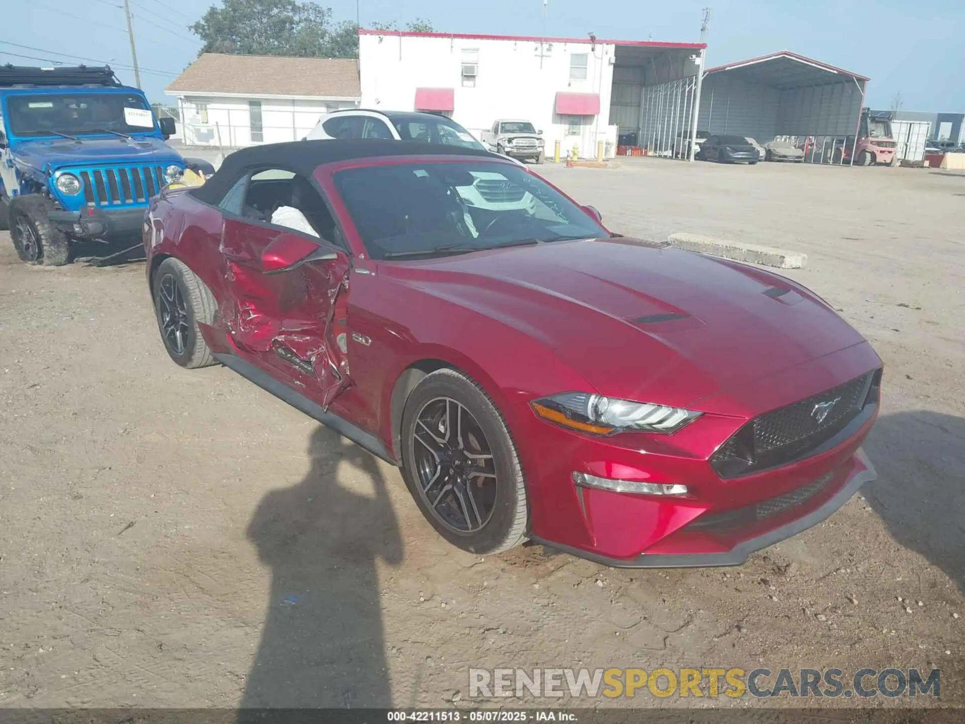 1 Photograph of a damaged car 1FATP8FFXK5171451 FORD MUSTANG 2019