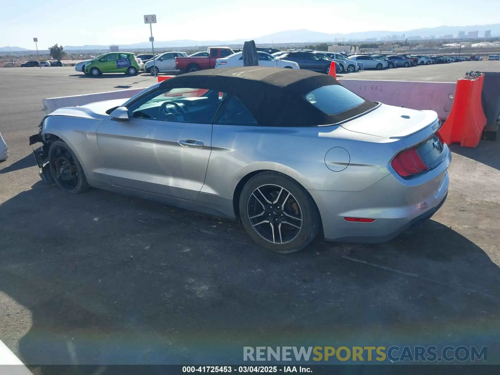 3 Photograph of a damaged car 1FATP8UH0K5148555 FORD MUSTANG 2019