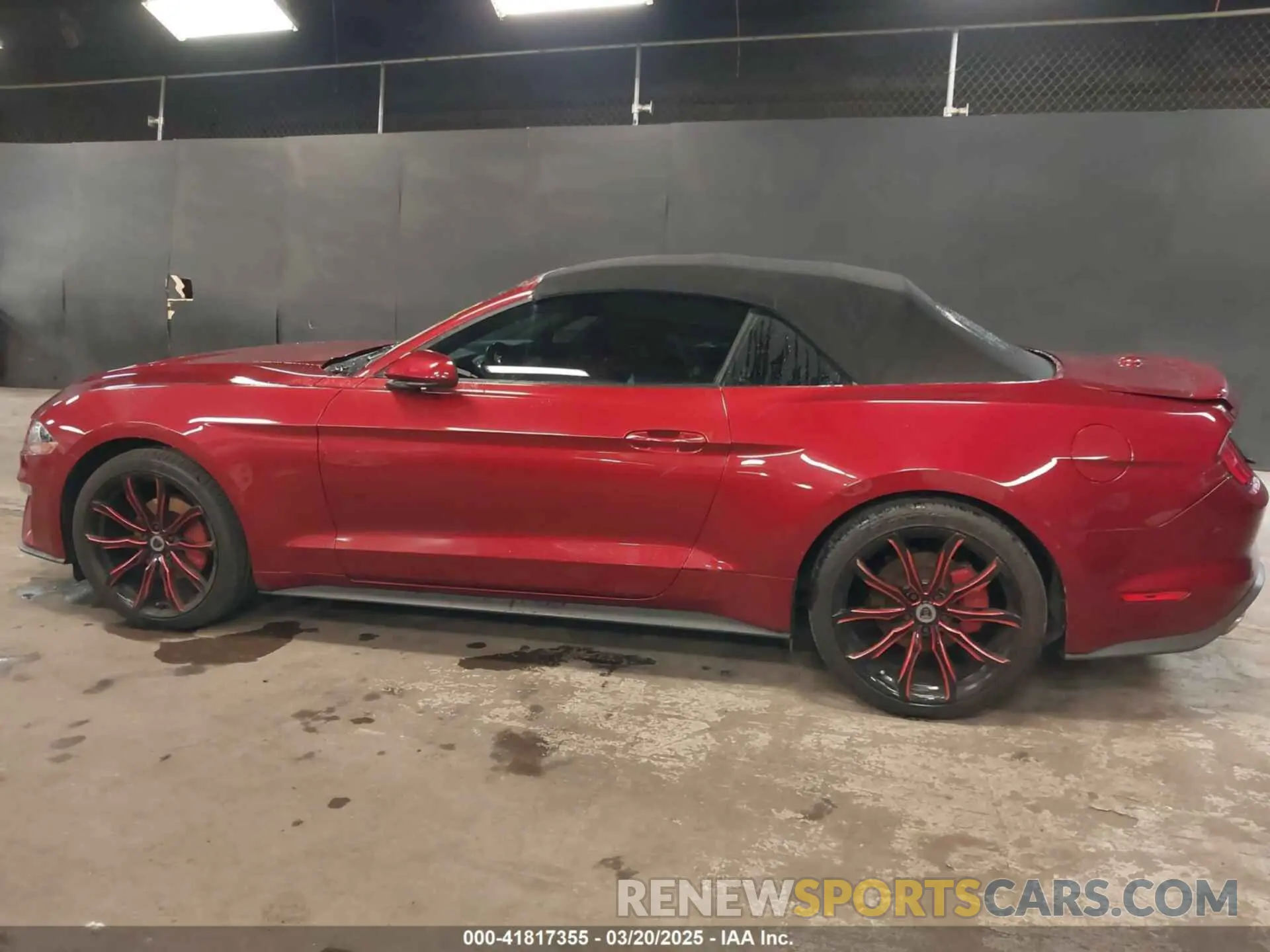 15 Photograph of a damaged car 1FATP8UH2K5205502 FORD MUSTANG 2019