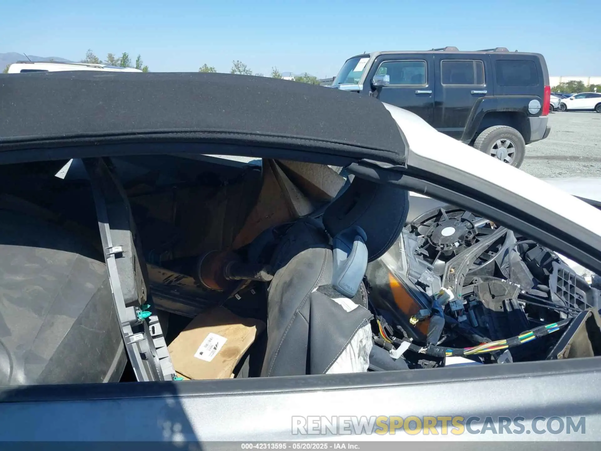 5 Photograph of a damaged car 1FATP8UH4K5109225 FORD MUSTANG 2019